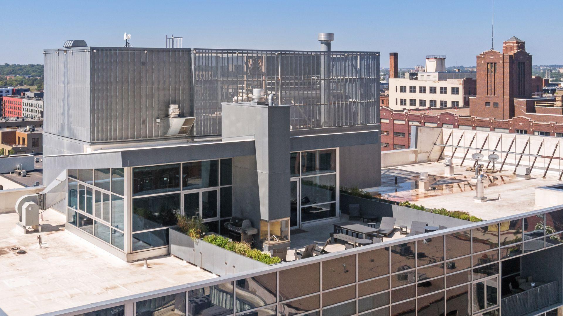 345 6th Avenue N Unit: 504