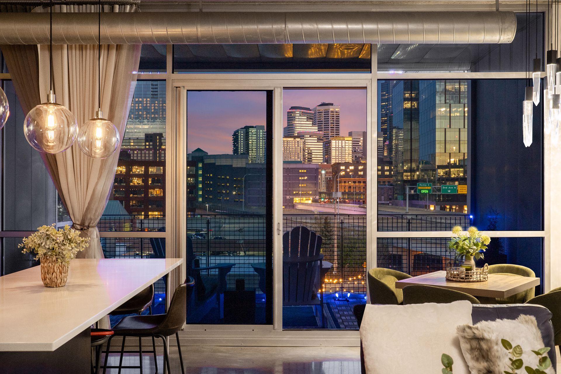 345 6th Avenue N Unit: 504