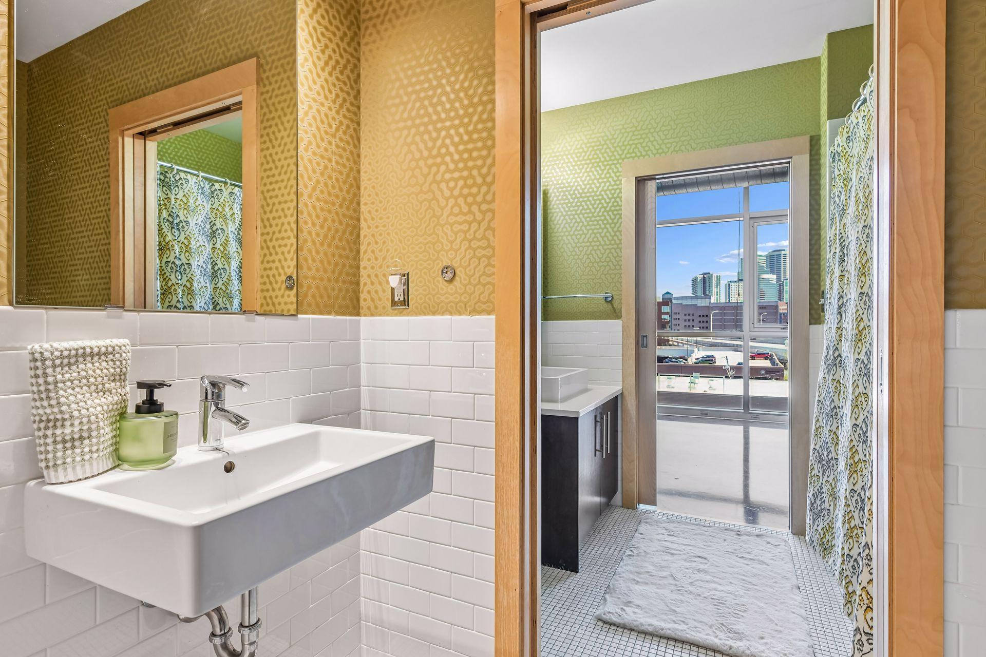 345 6th Avenue N Unit: 504