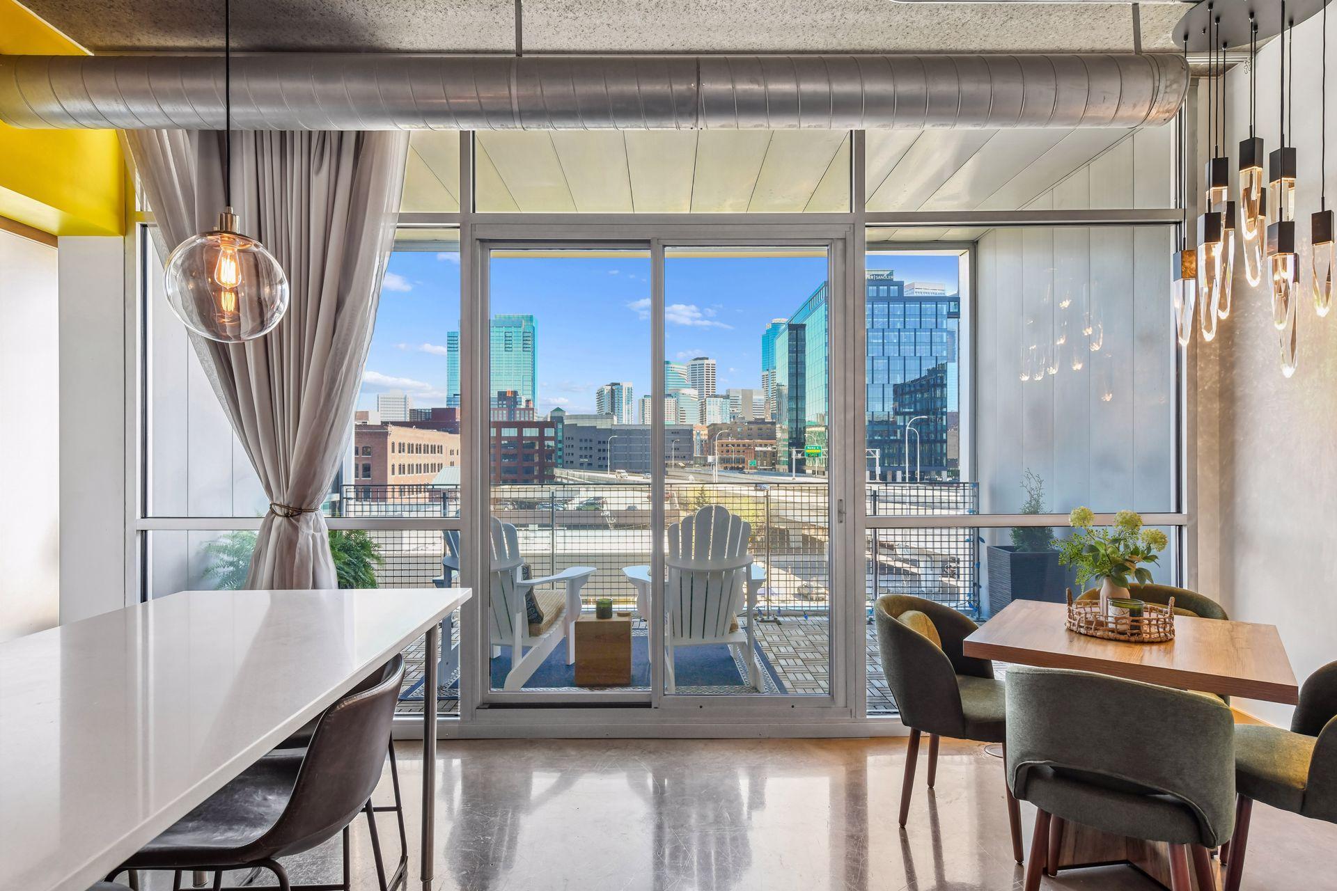 345 6th Avenue N Unit: 504