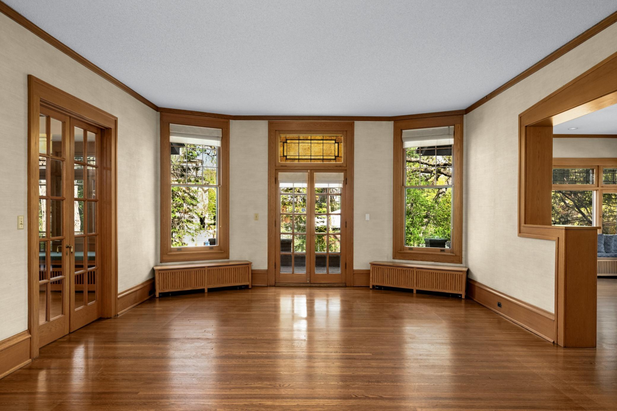 2418 W 22nd Street