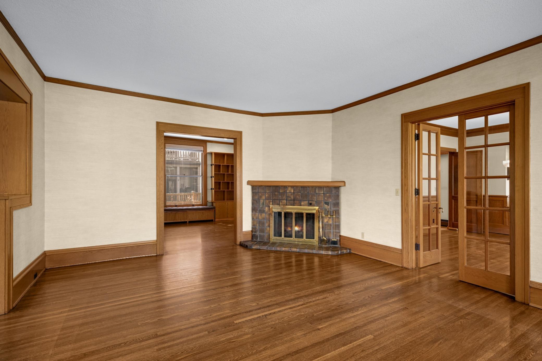 2418 W 22nd Street