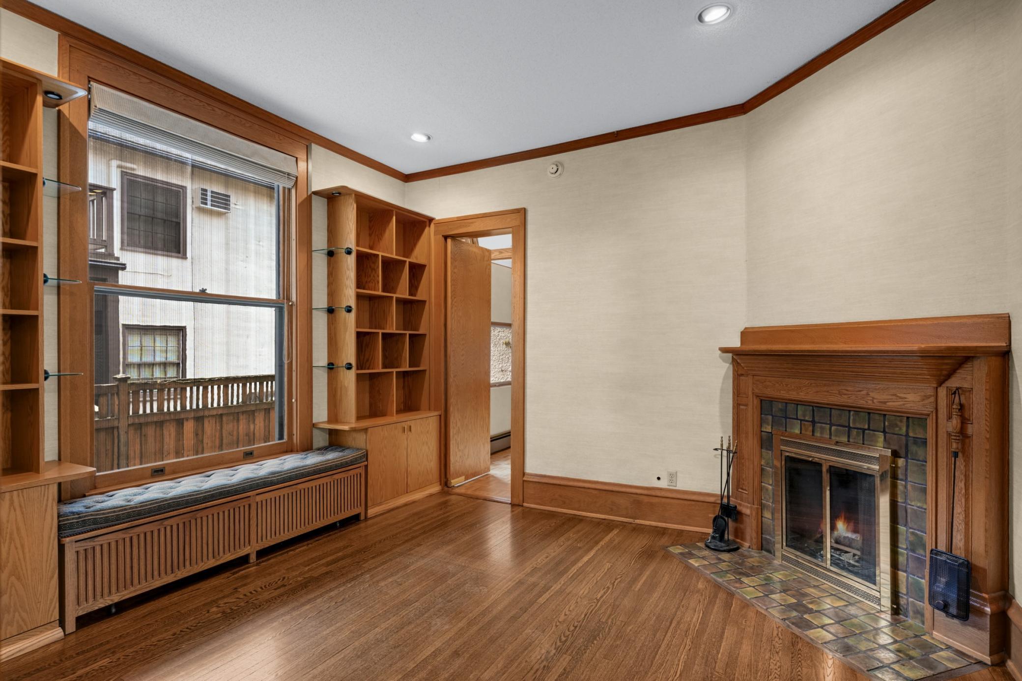 2418 W 22nd Street