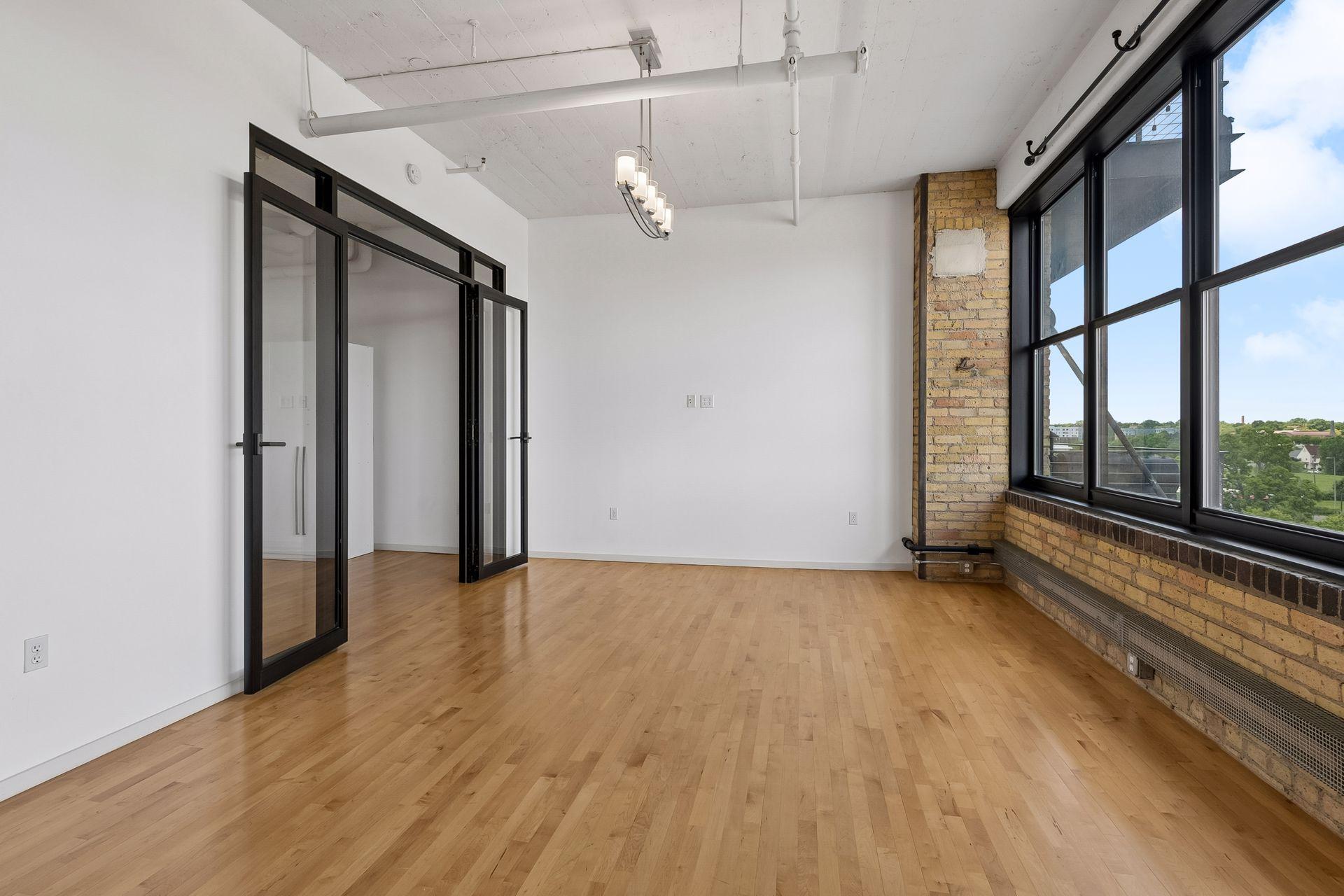 290 Market Street Unit: 509