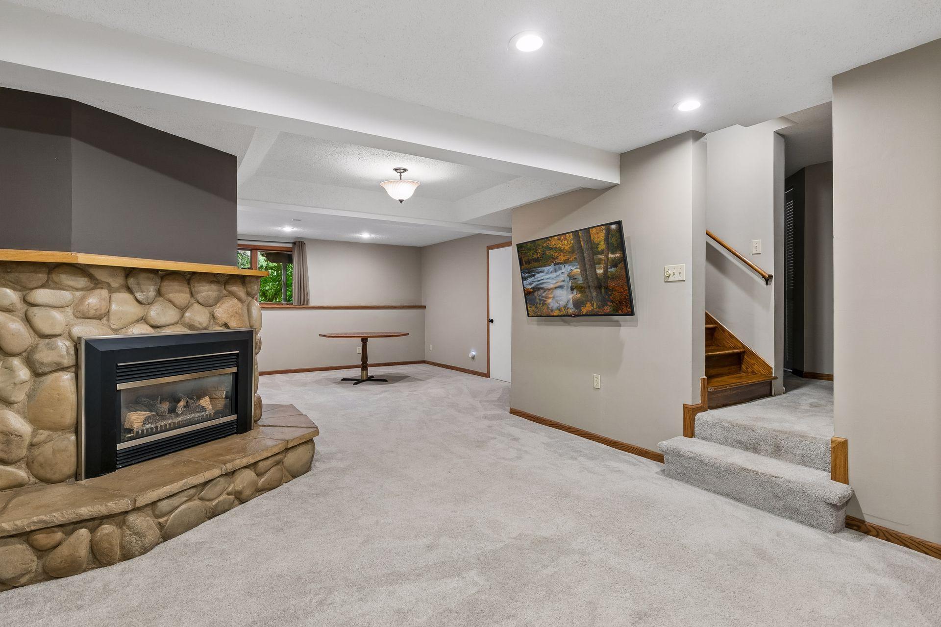18363 Jasper Path