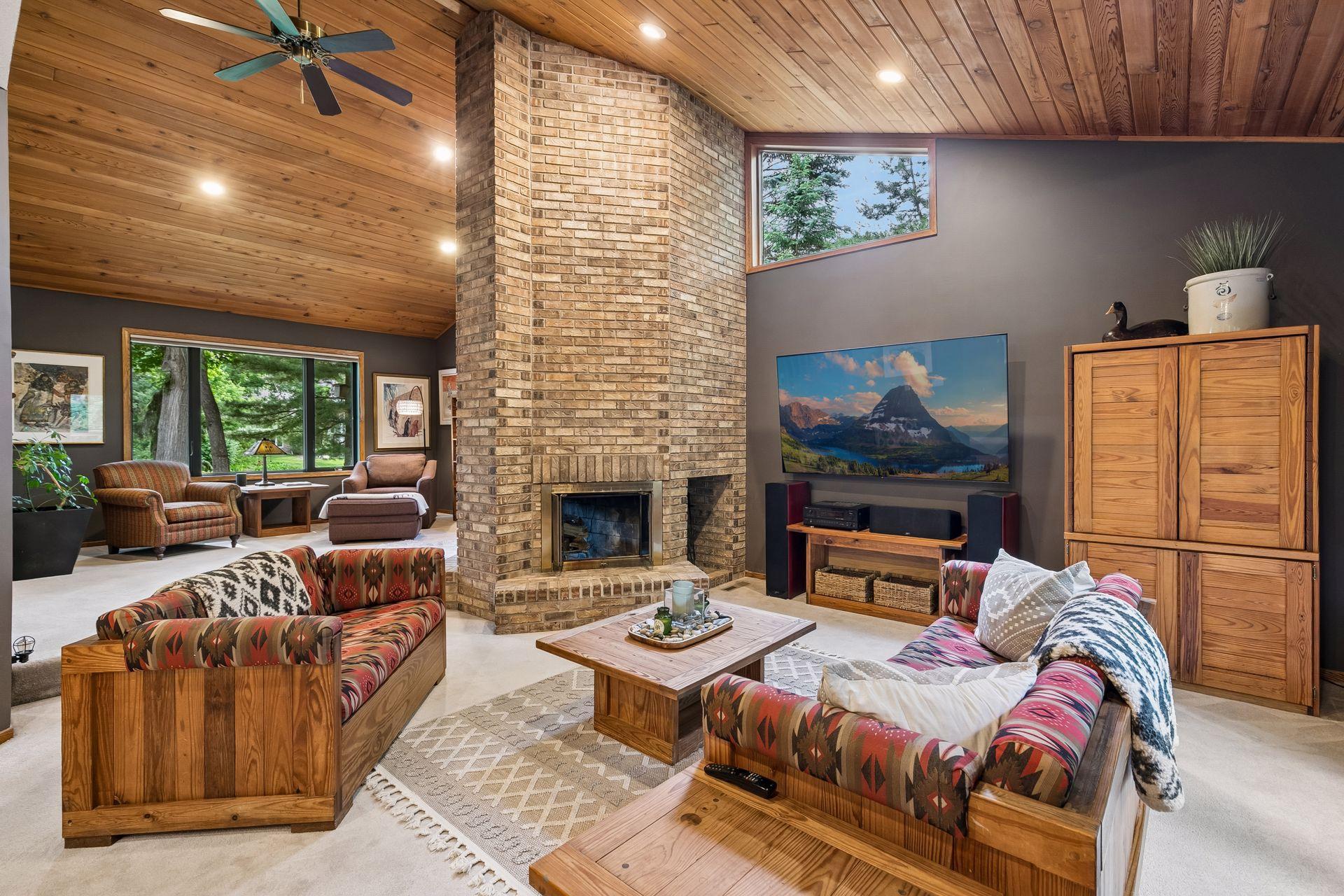 18363 Jasper Path