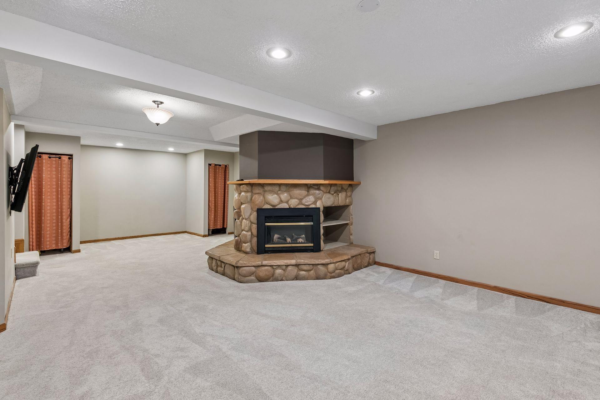 18363 Jasper Path