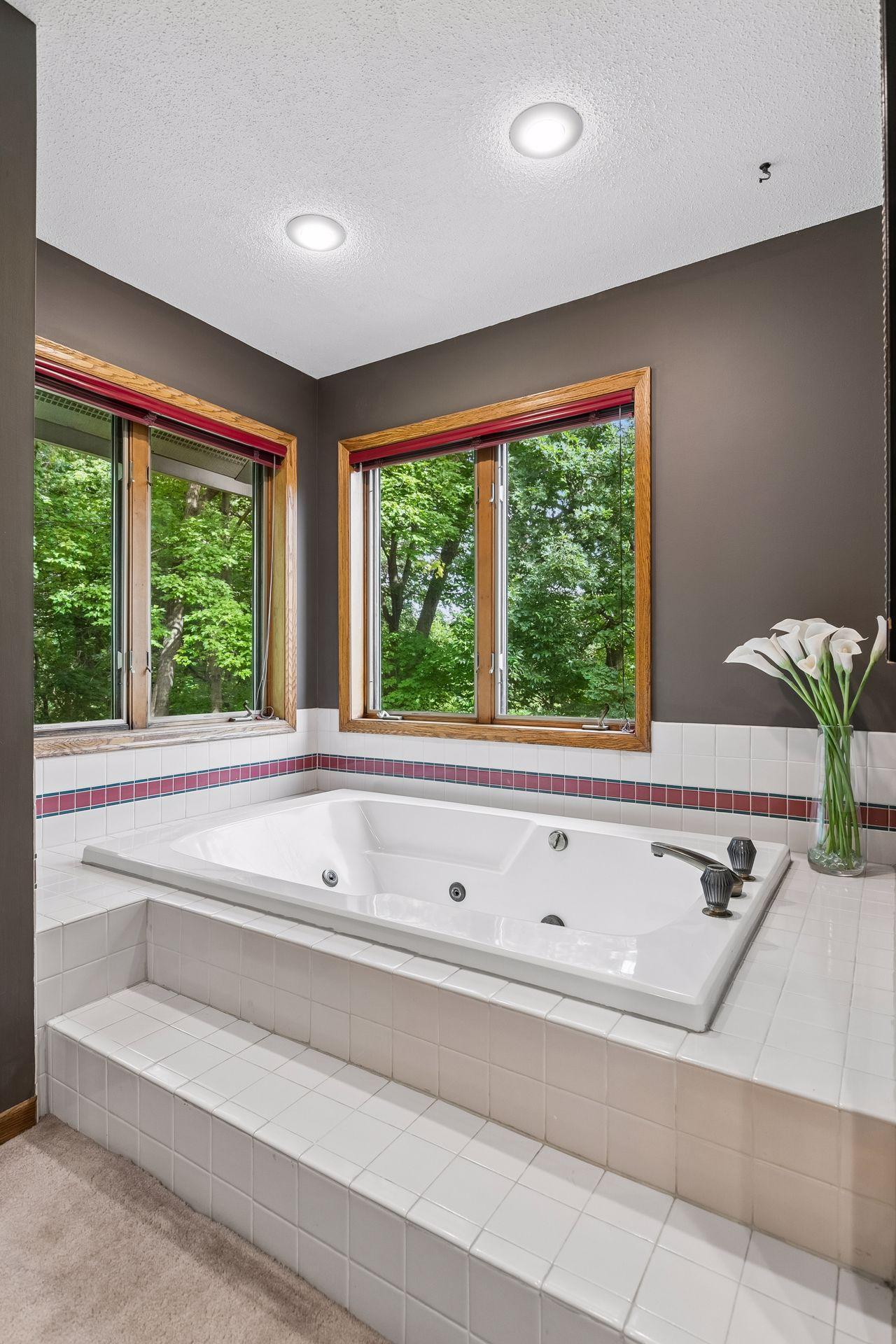 18363 Jasper Path