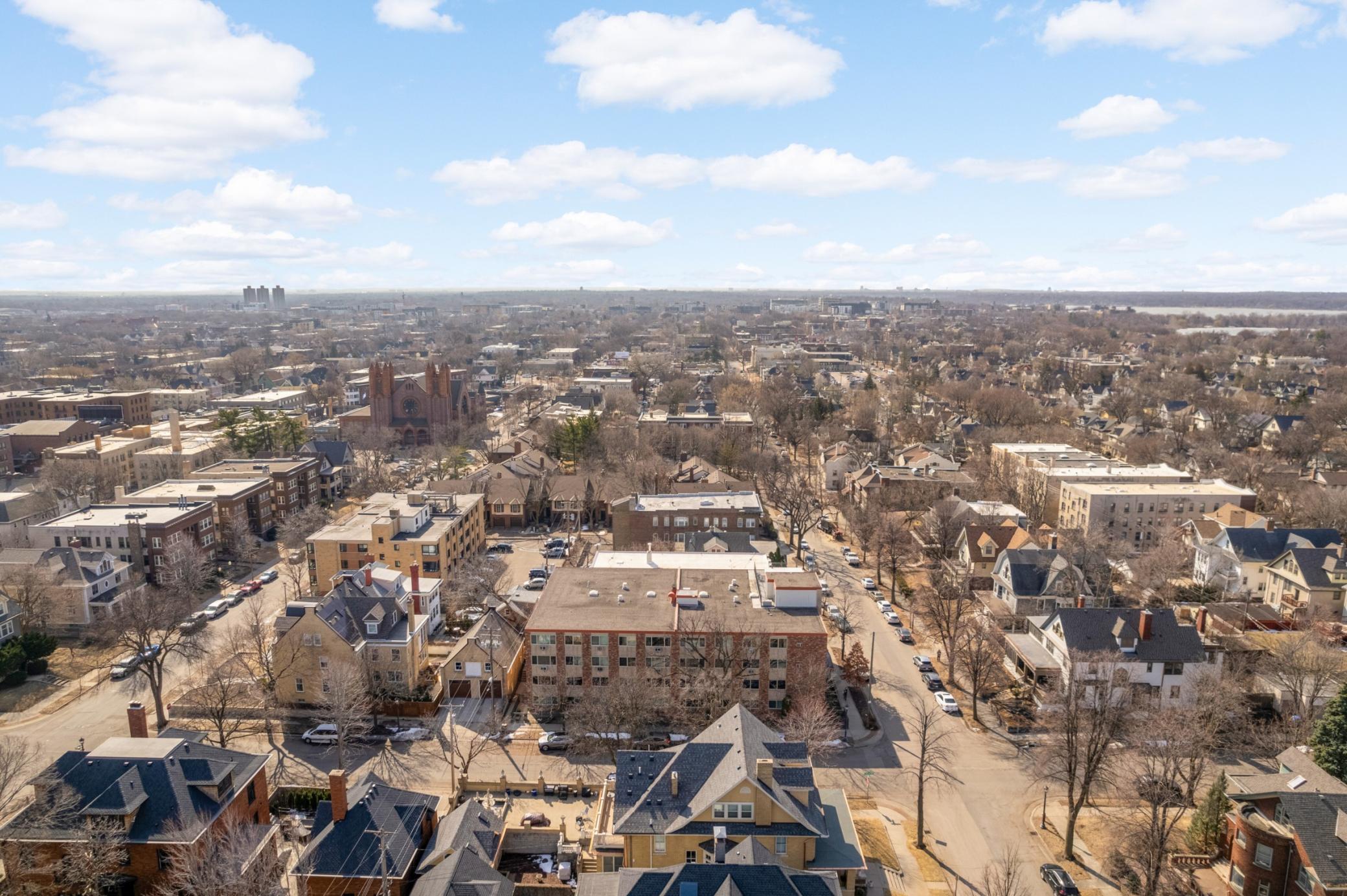 1901 Emerson Avenue S Unit: 104