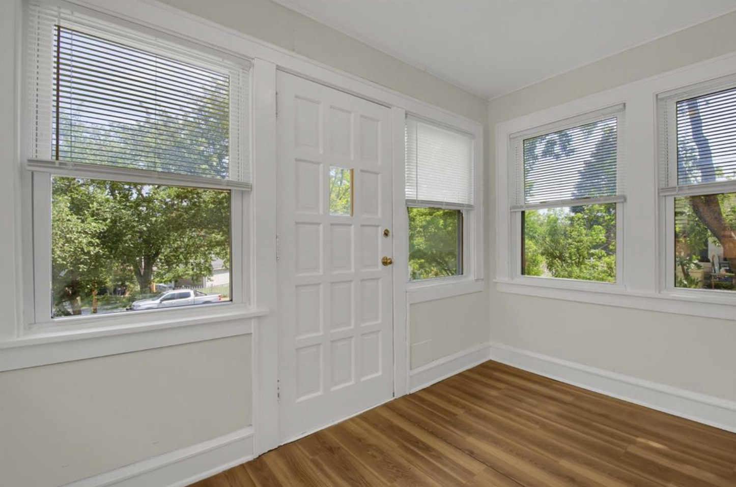 237 Cedar Lake Road N