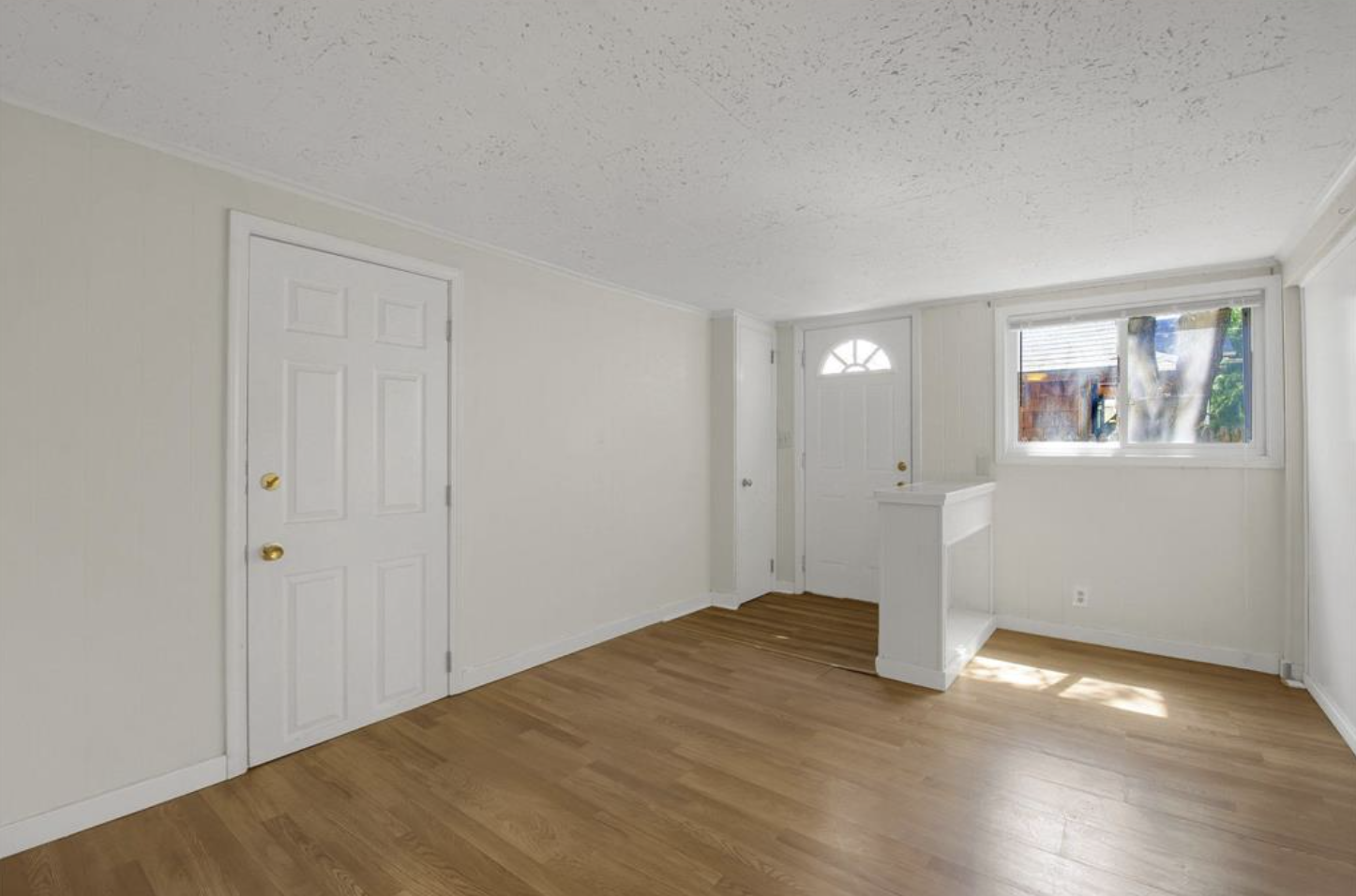 237 Cedar Lake Road N