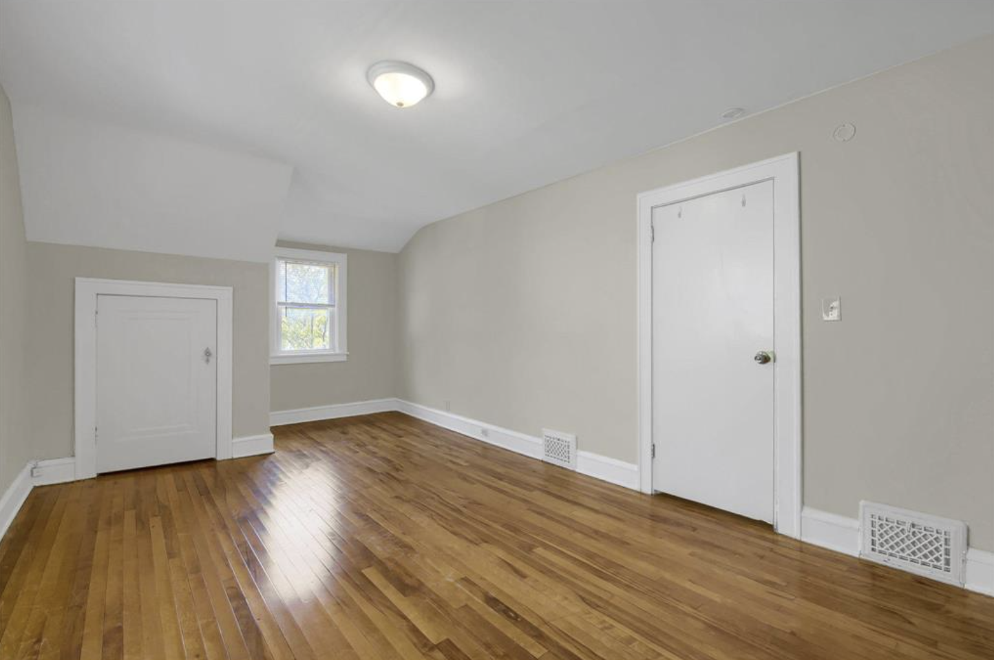 237 Cedar Lake Road N