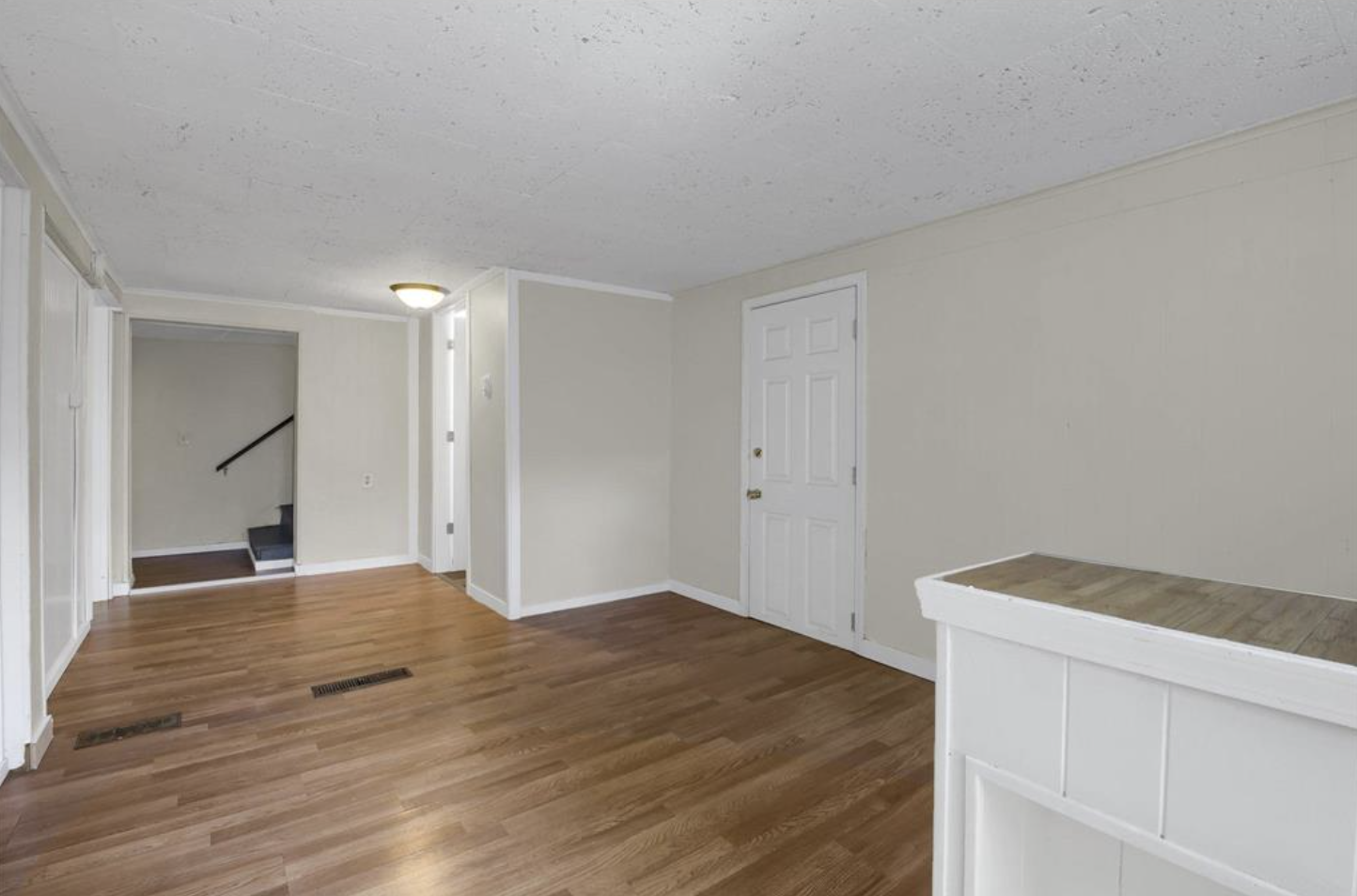 237 Cedar Lake Road N