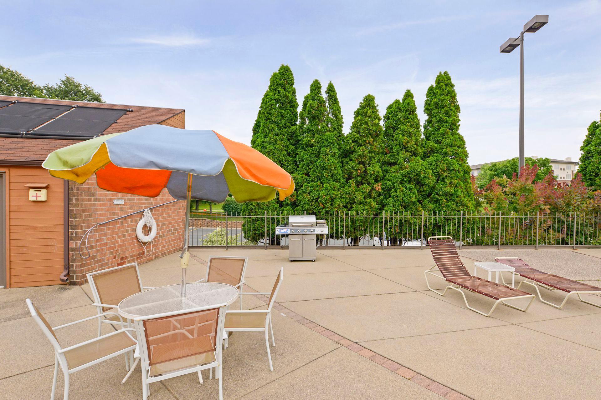3320 Louisiana Avenue S Unit: 311