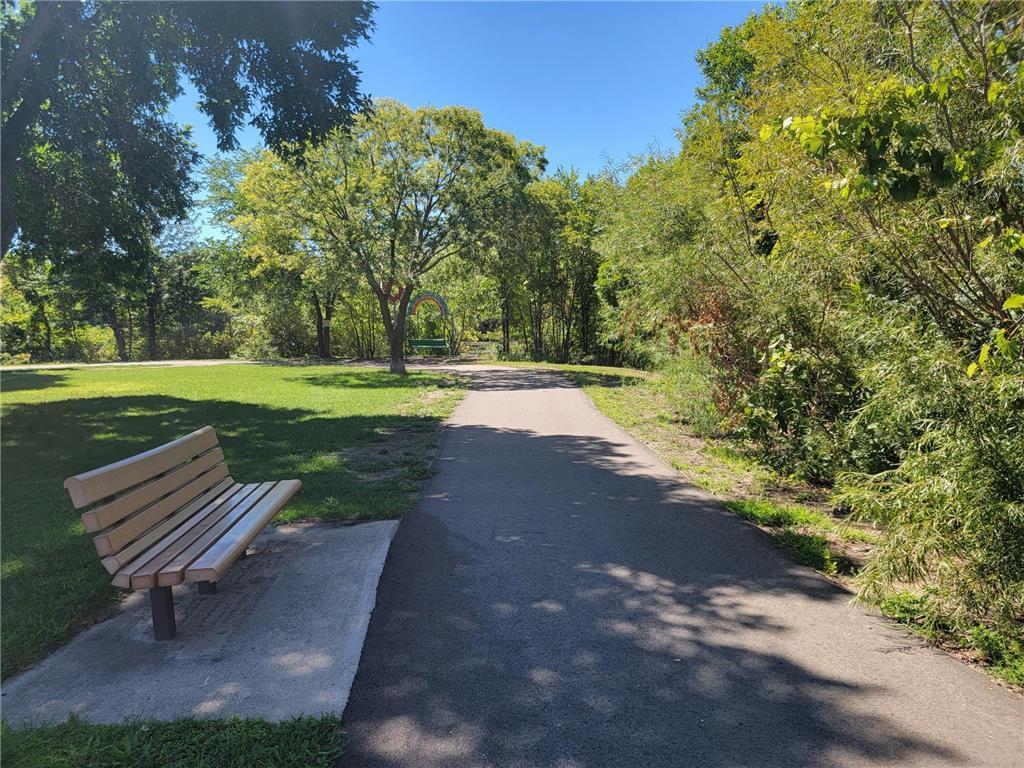 3320 Louisiana Avenue S Unit: 311