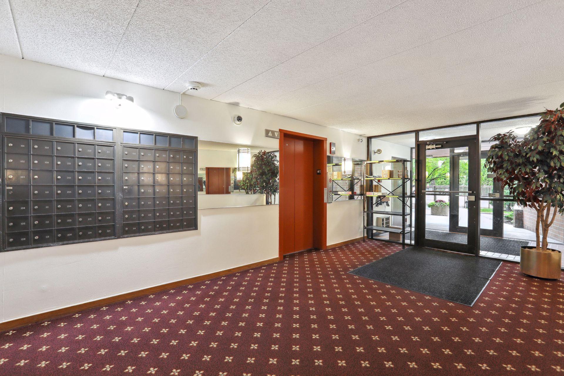 3320 Louisiana Avenue S Unit: 311