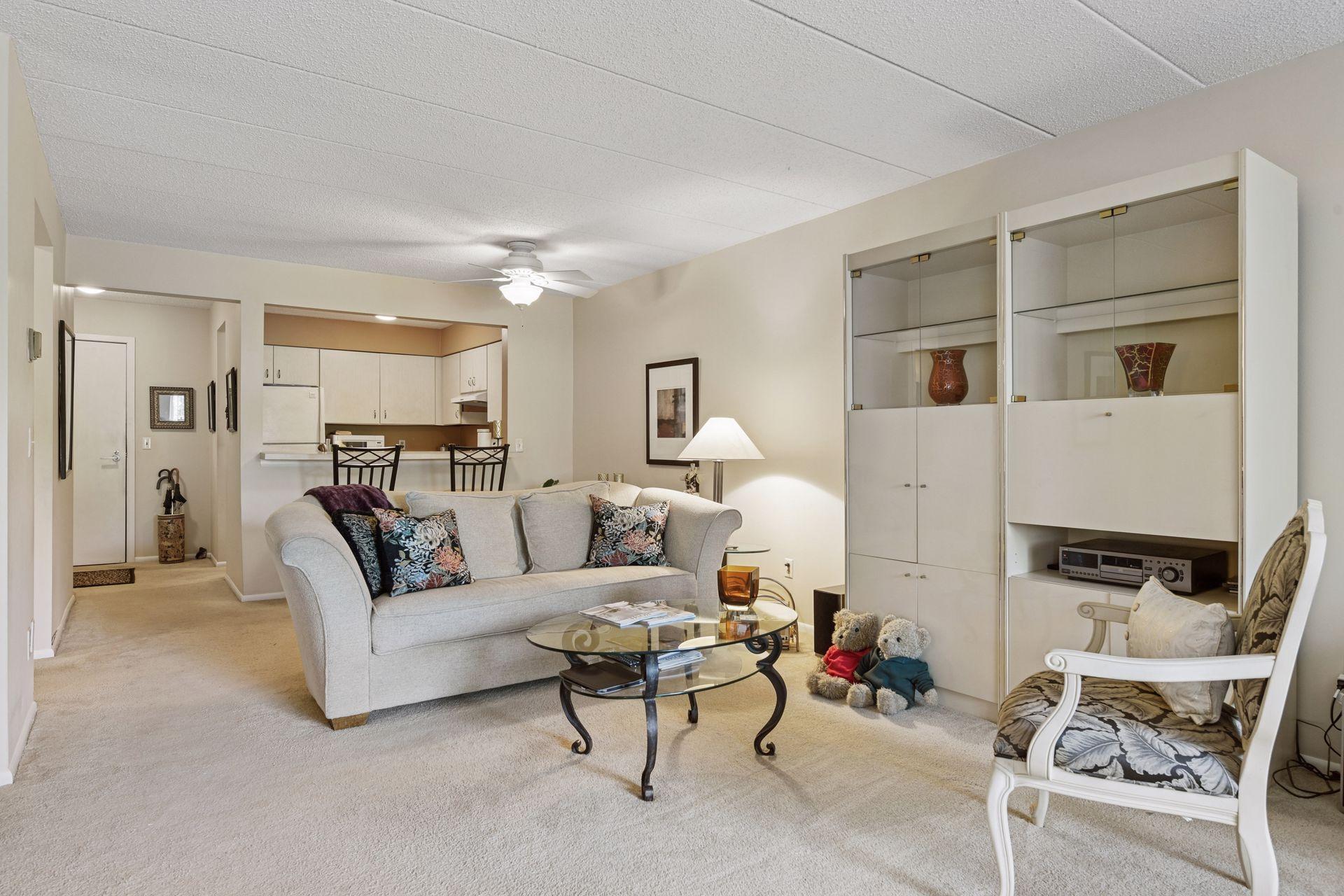 3320 Louisiana Avenue S Unit: 311