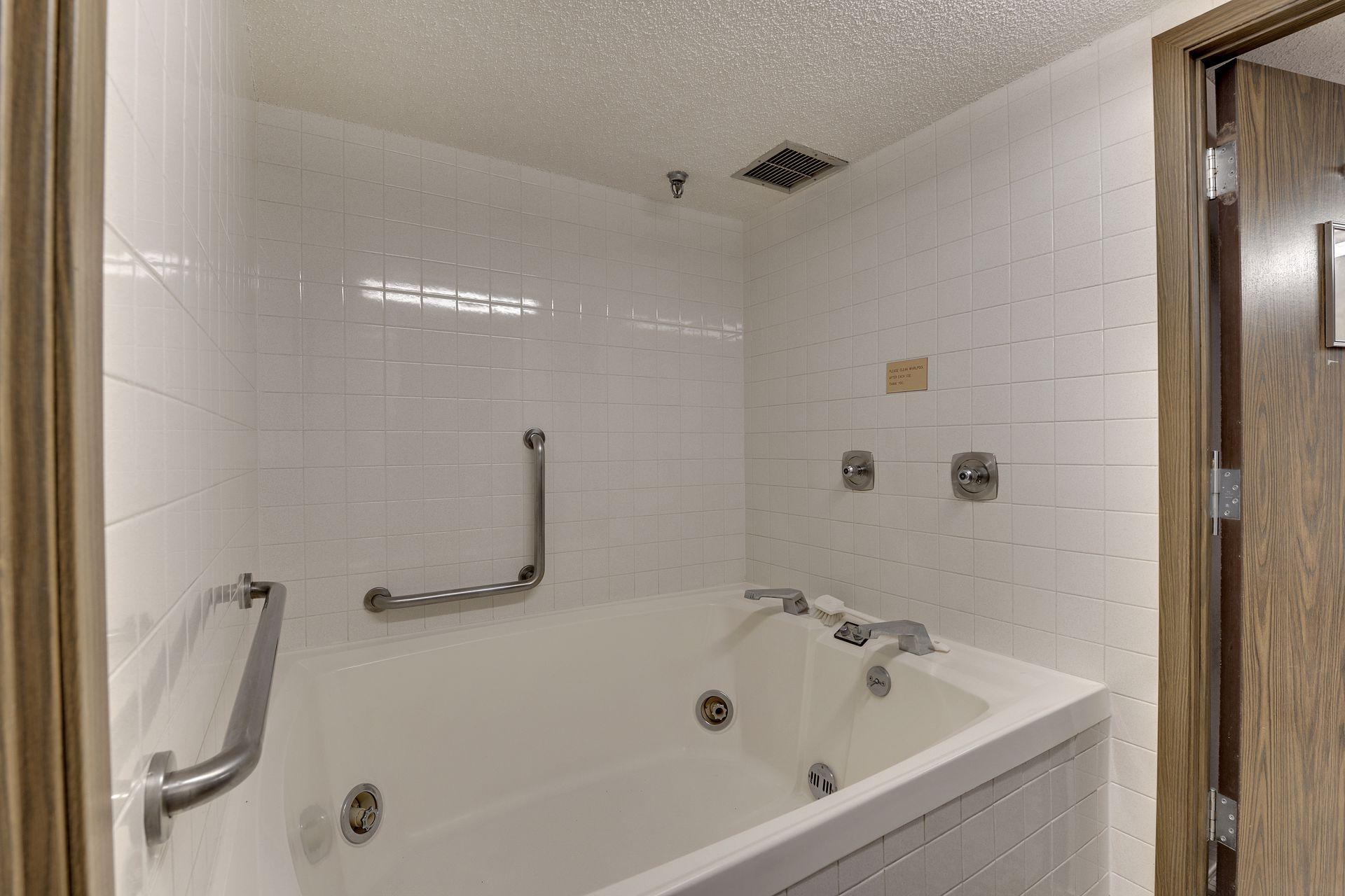 3320 Louisiana Avenue S Unit: 311