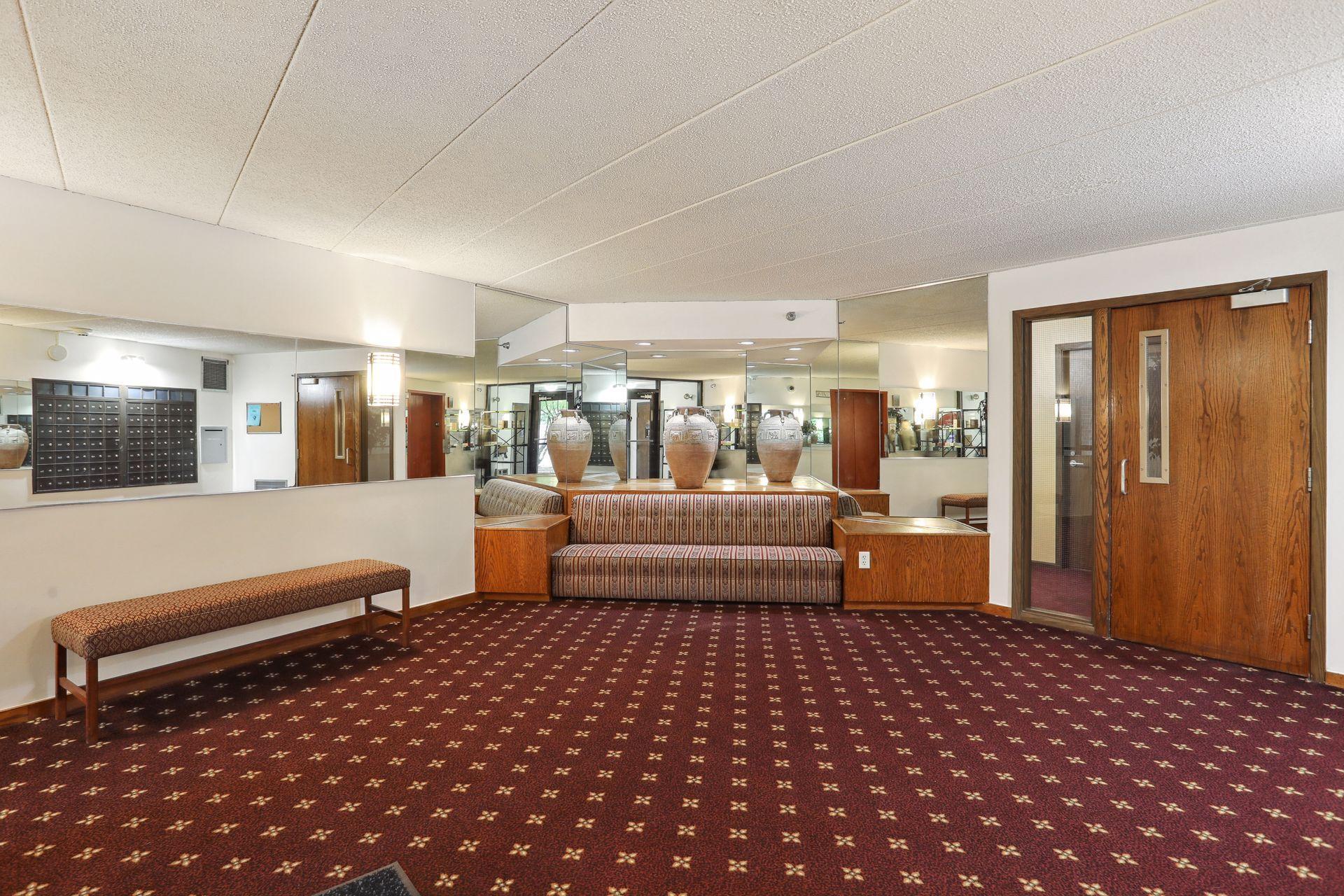 3320 Louisiana Avenue S Unit: 311