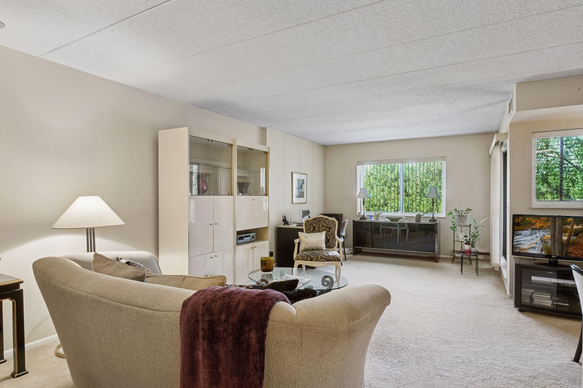 3320 Louisiana Avenue S Unit: 311