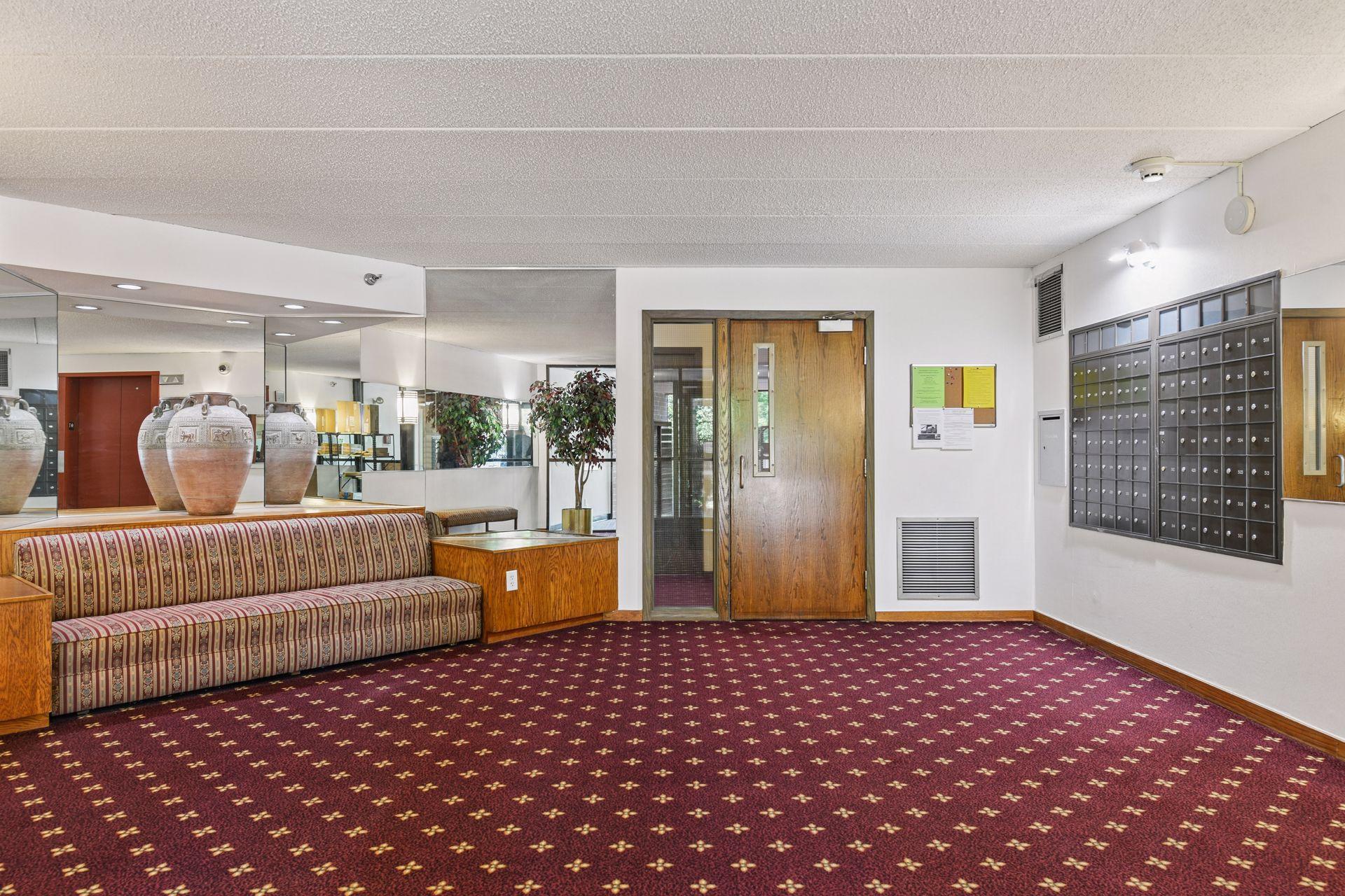 3320 Louisiana Avenue S Unit: 311