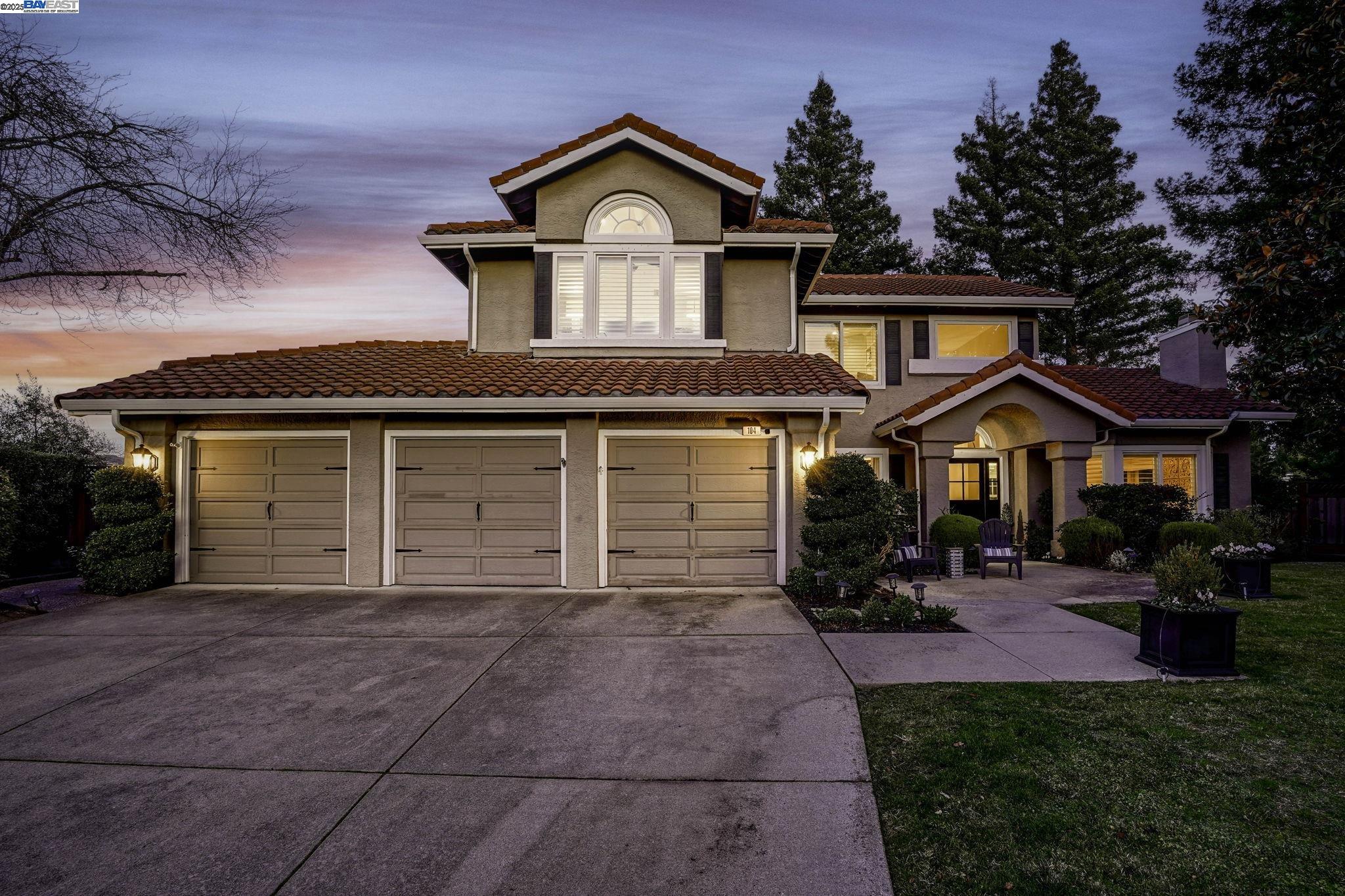104 Cimarron Ct