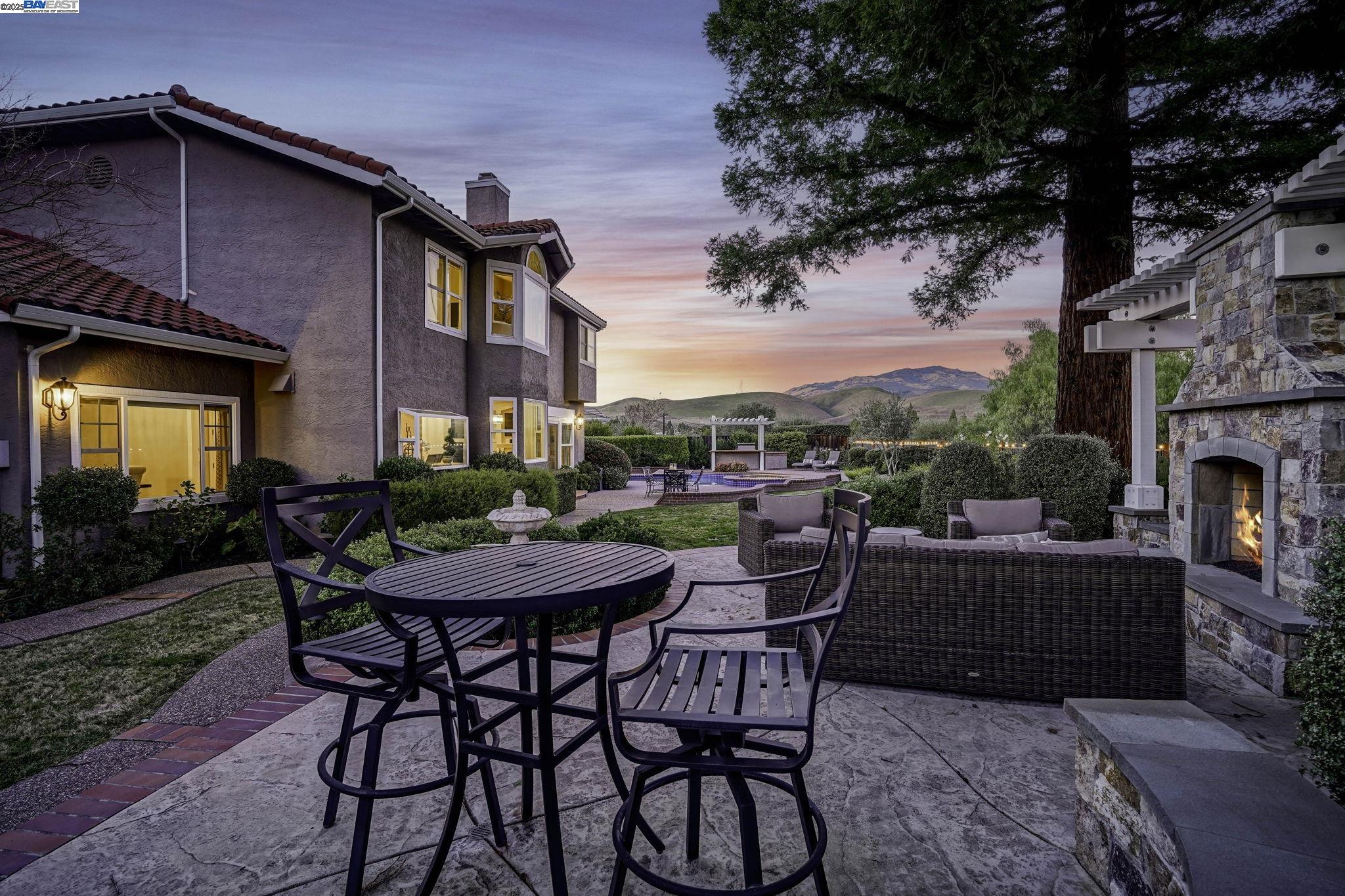 104 Cimarron Ct