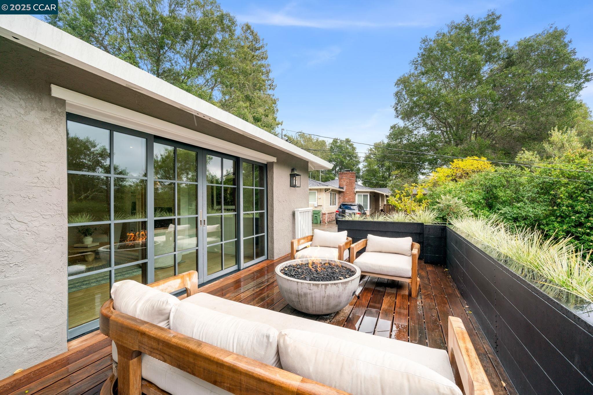 125 Sleepy Hollow Ln