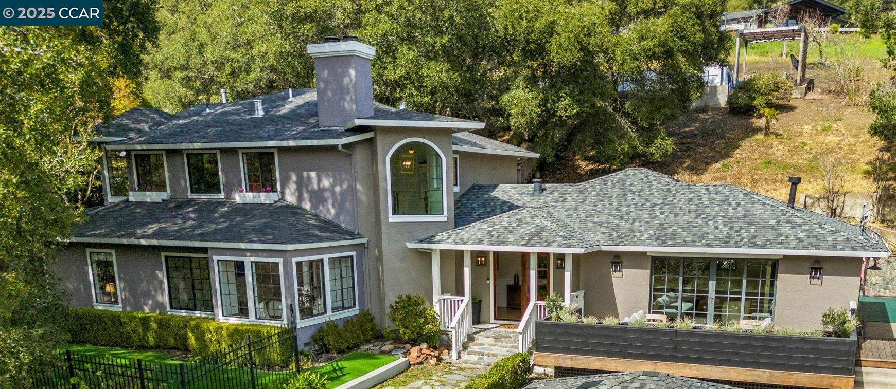125 Sleepy Hollow Ln