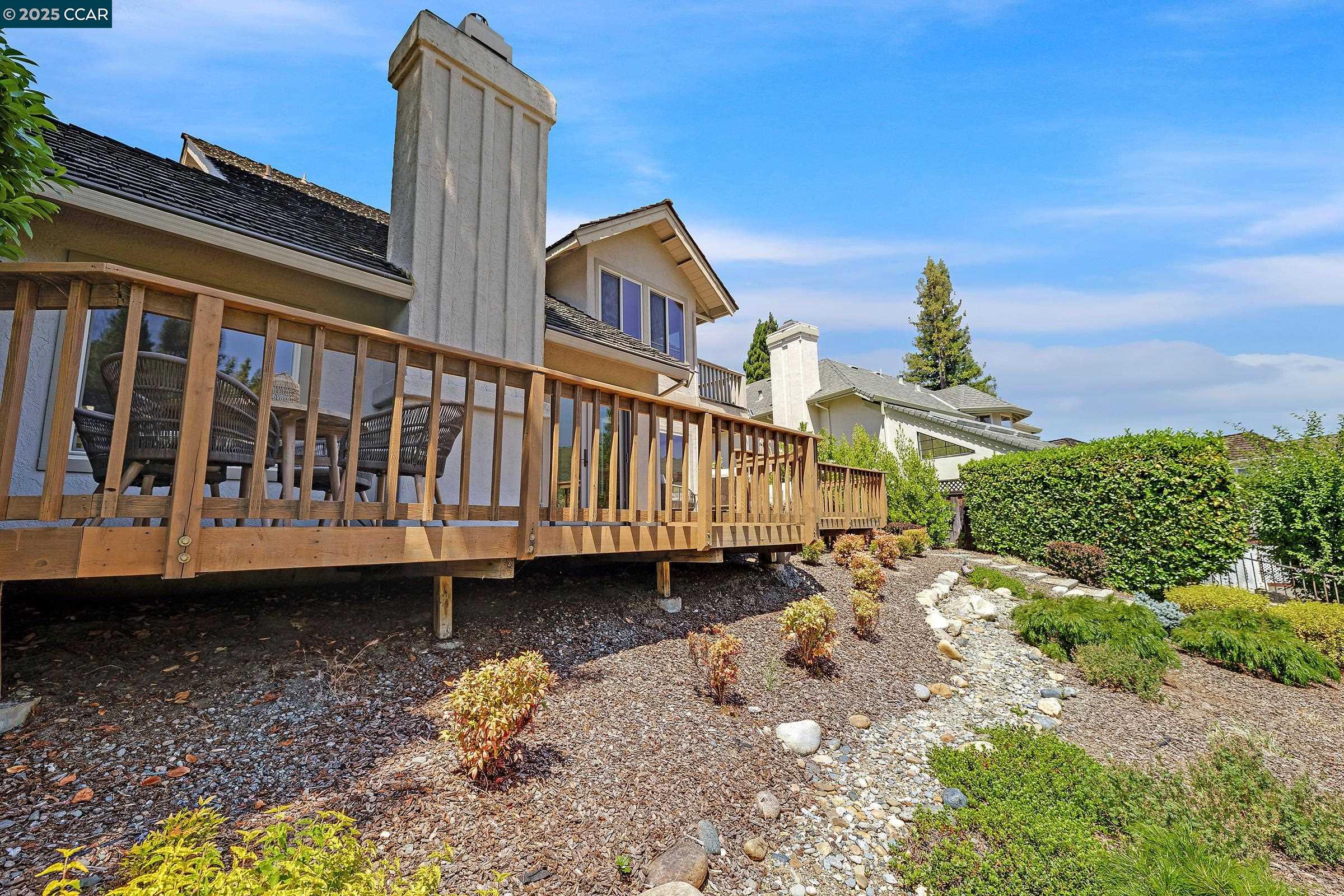 684 Blue Spruce Dr
