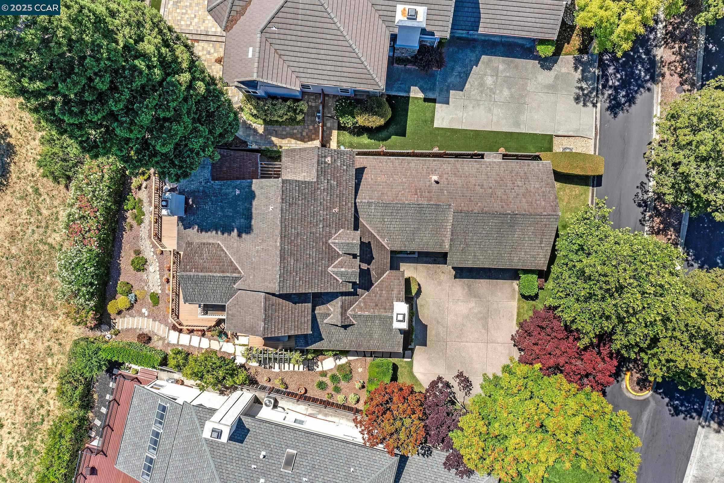 684 Blue Spruce Dr