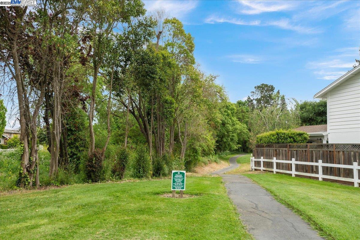 112 Baldwin Dr