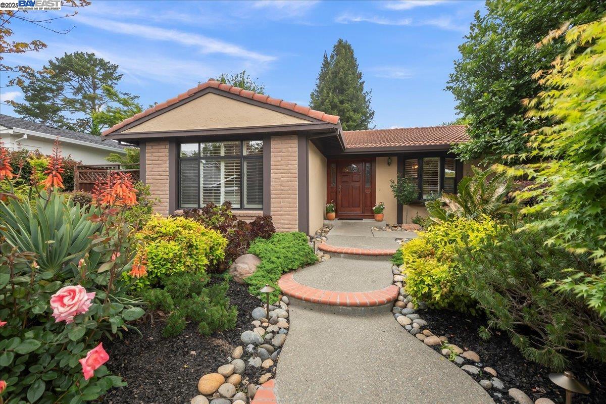112 Baldwin Dr