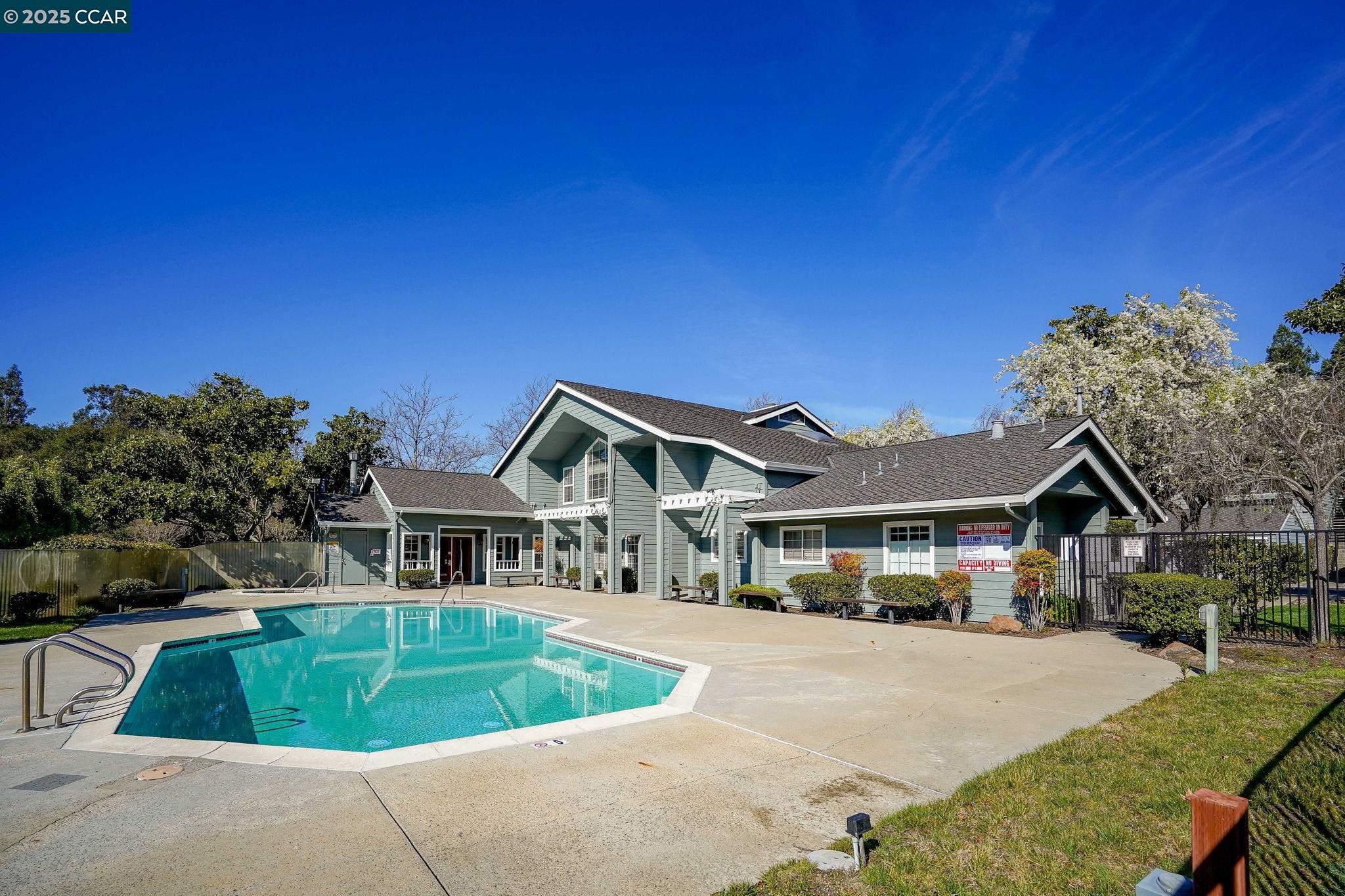 7540 Canyon Meadow Cir # D