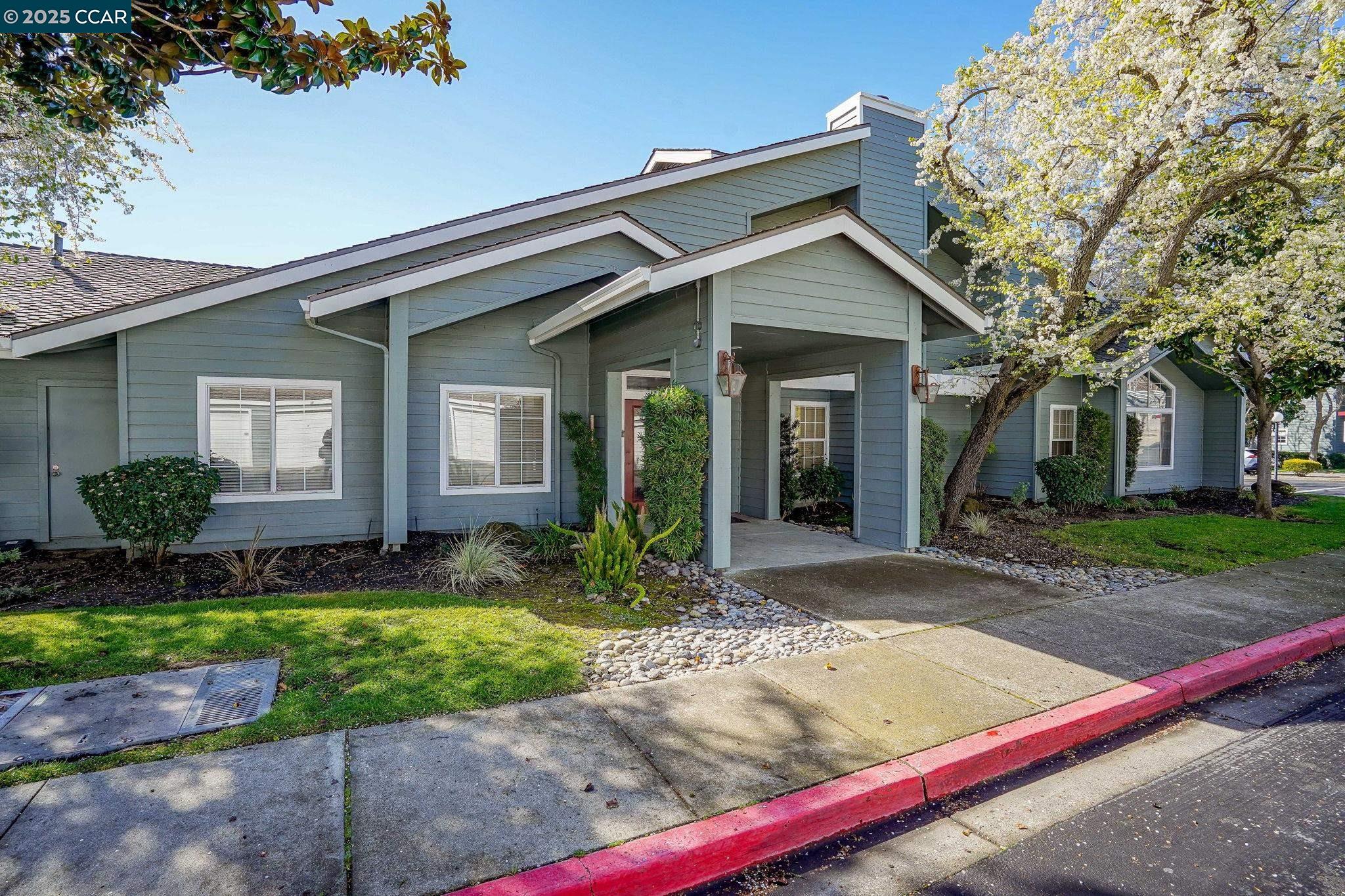 7540 Canyon Meadow Cir # D