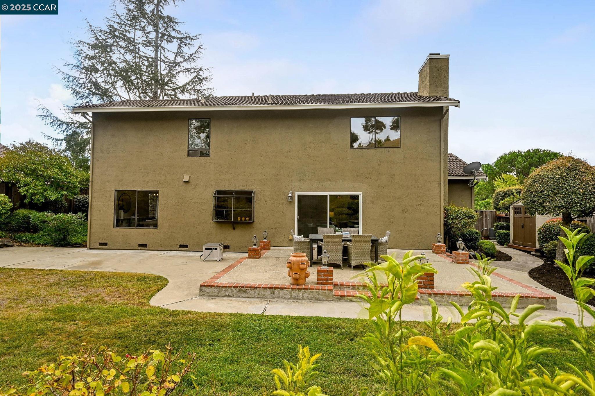 11478 Rolling Hills Dr