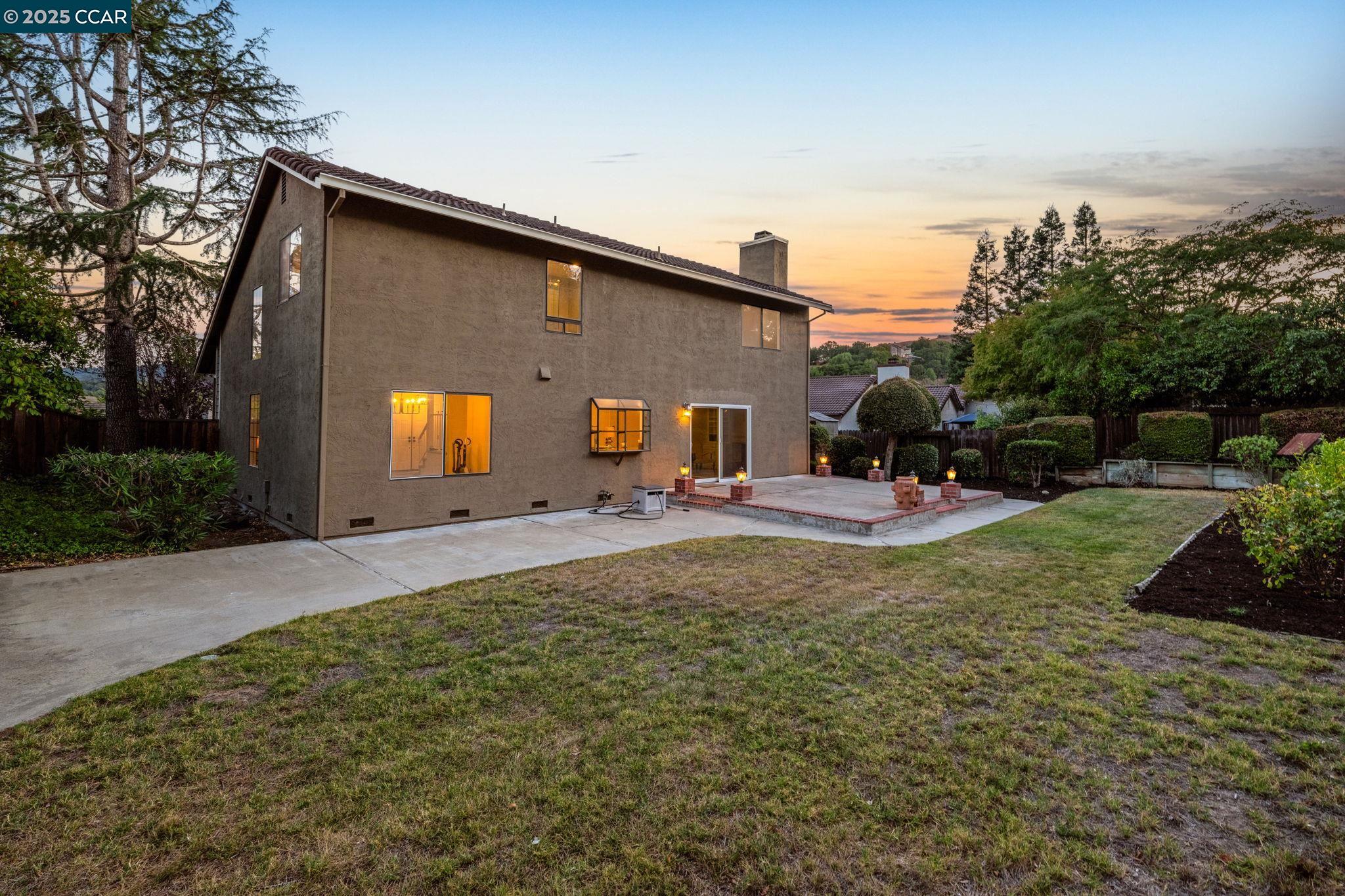 11478 Rolling Hills Dr