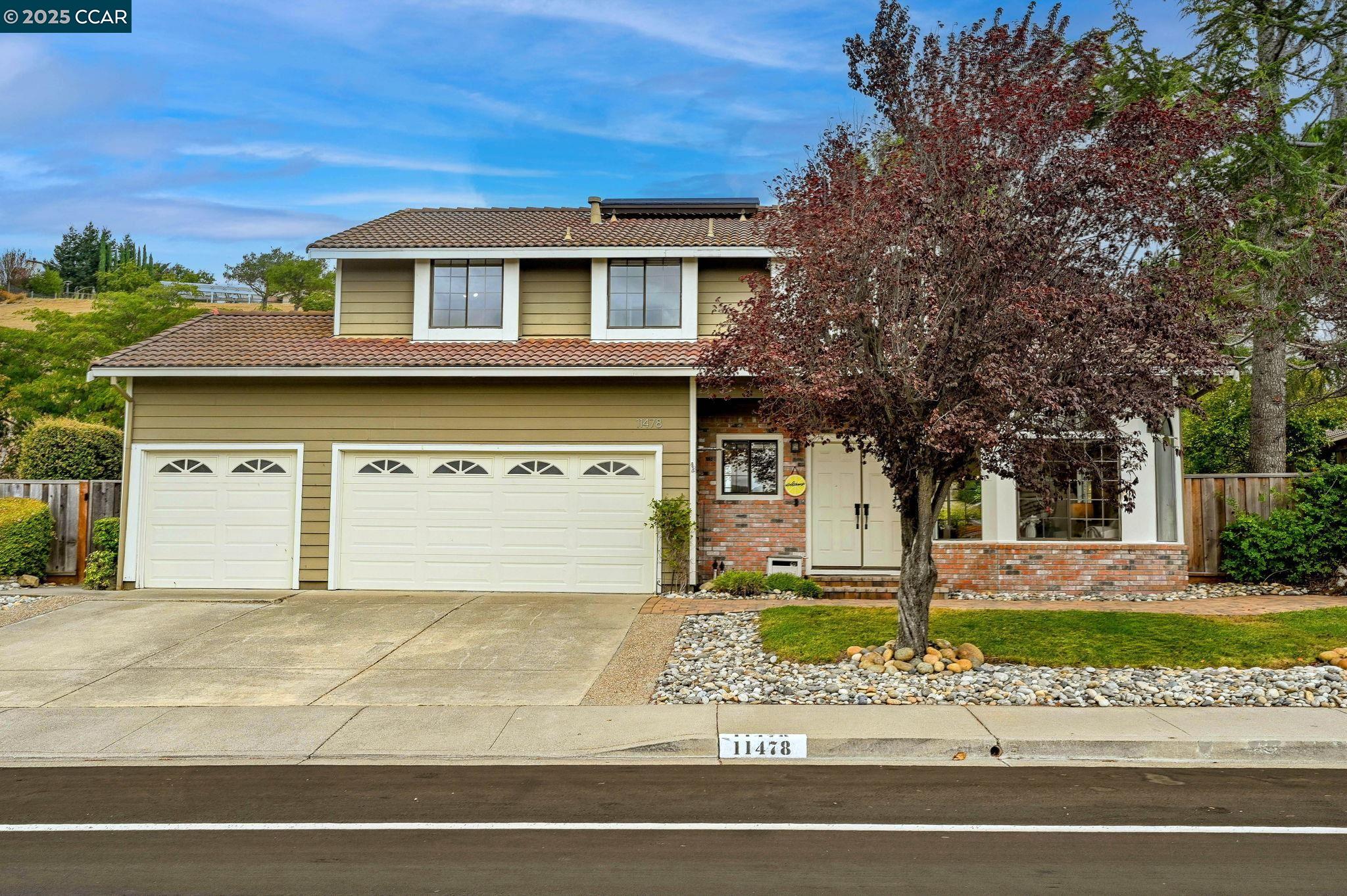 11478 Rolling Hills Dr