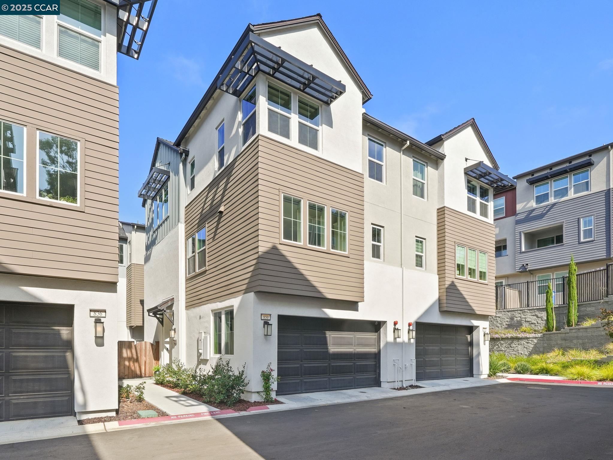 850 HEAVEN CT, Hayward