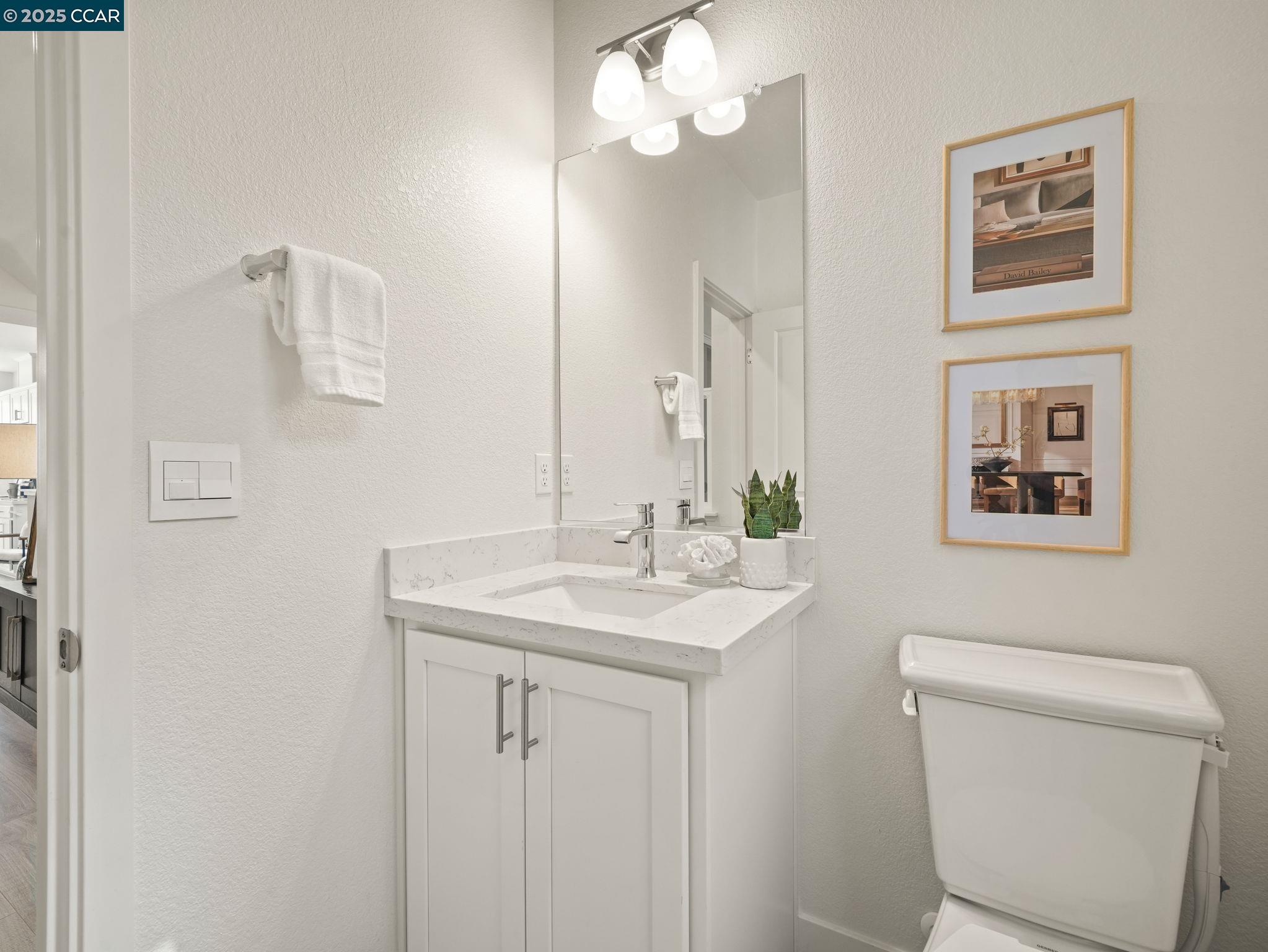 850 HEAVEN CT, Hayward