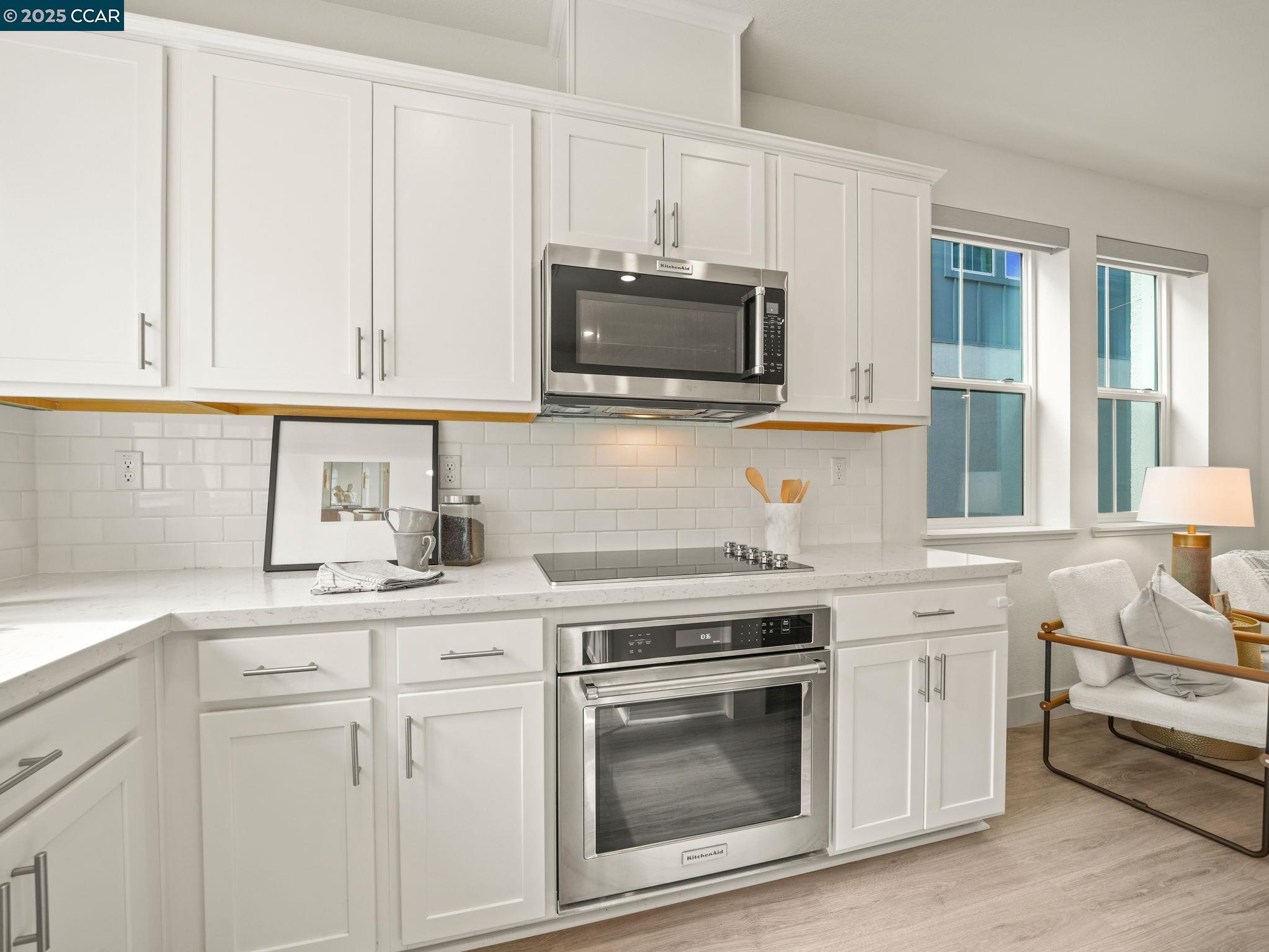 850 HEAVEN CT, Hayward