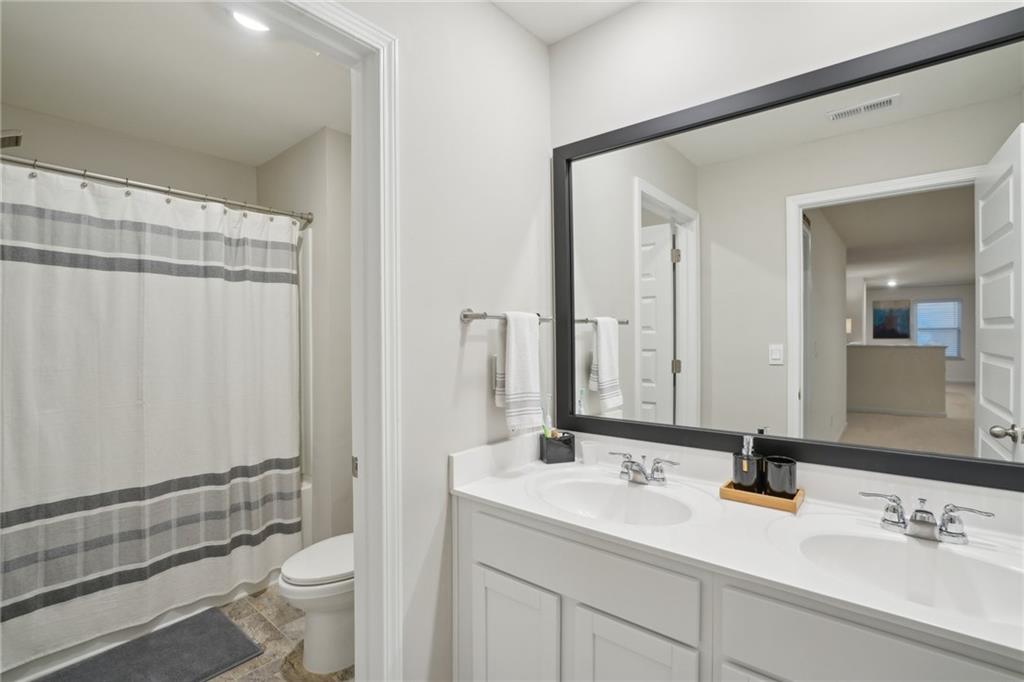 938 Blue Juniper Circle