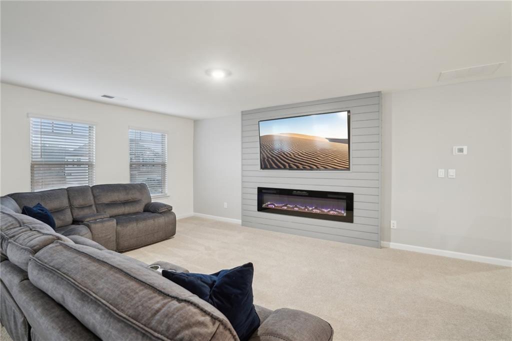 938 Blue Juniper Circle