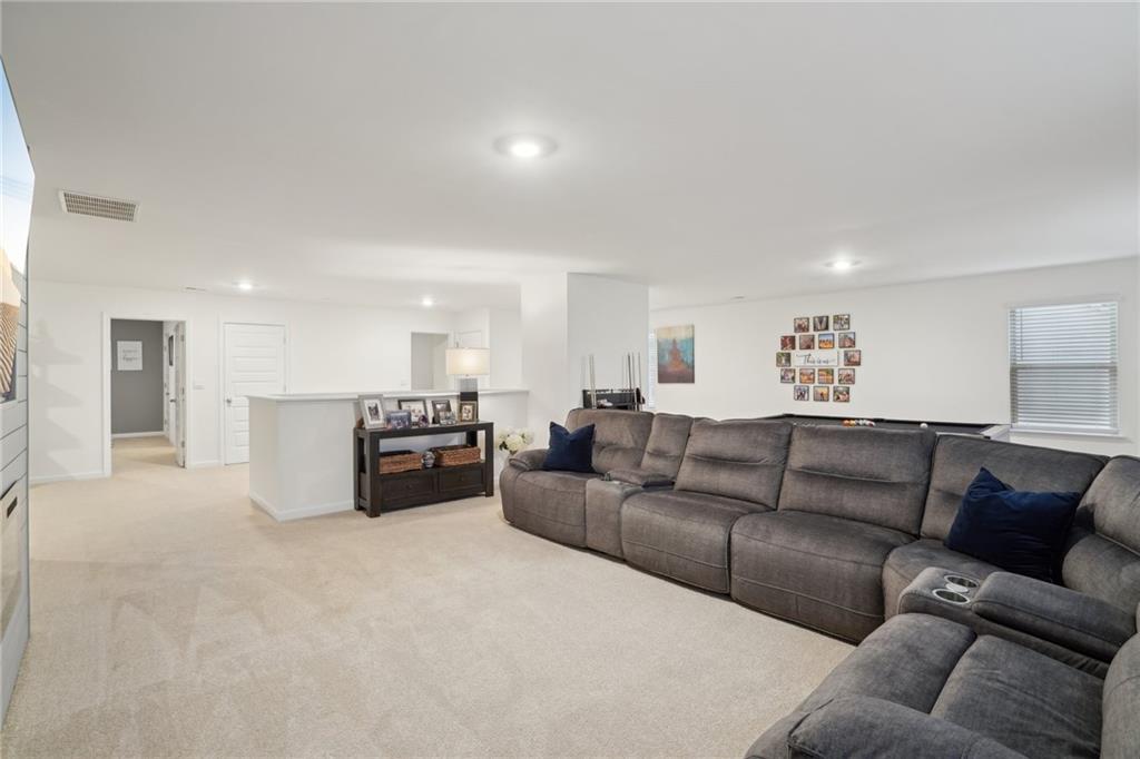 938 Blue Juniper Circle