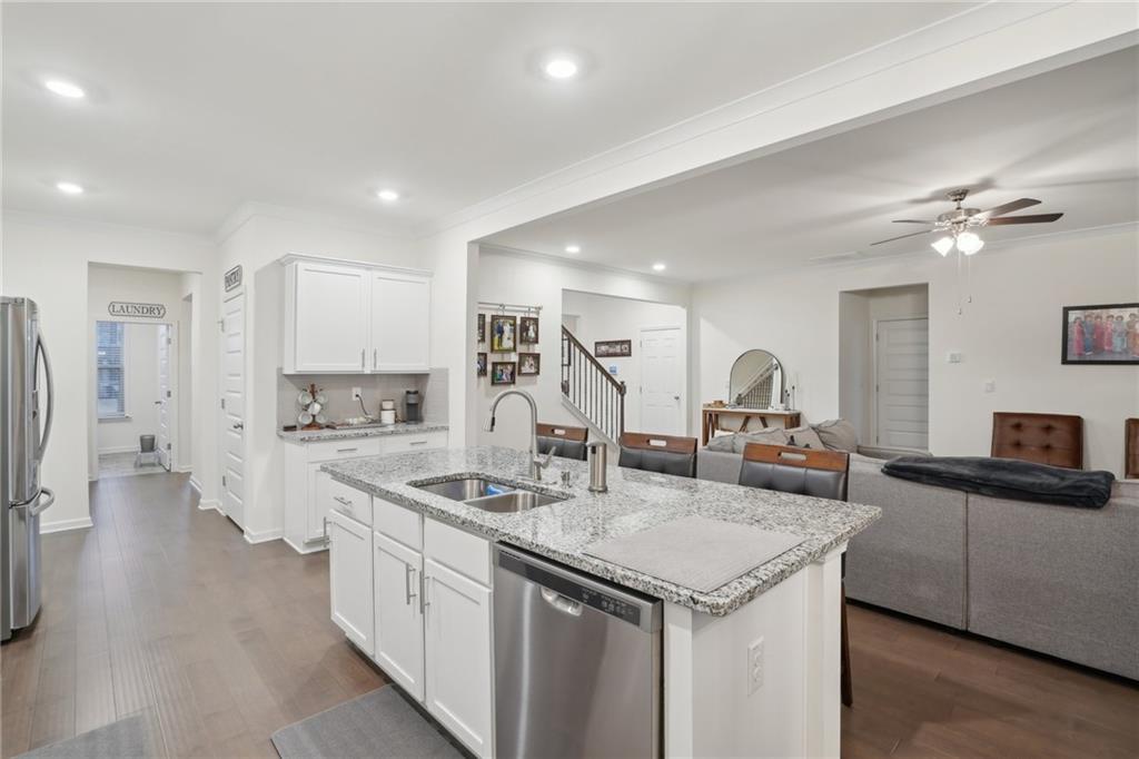 938 Blue Juniper Circle