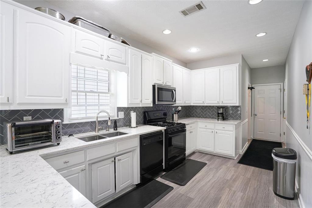 1010 Capella Creek Way