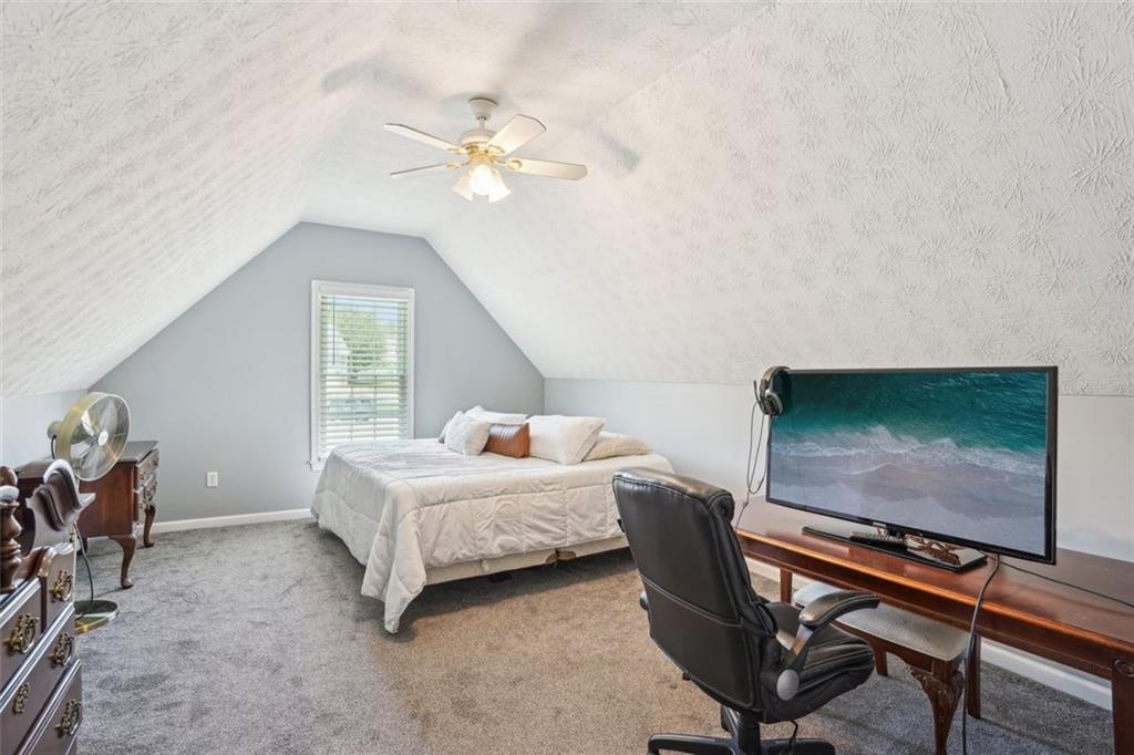 1010 Capella Creek Way