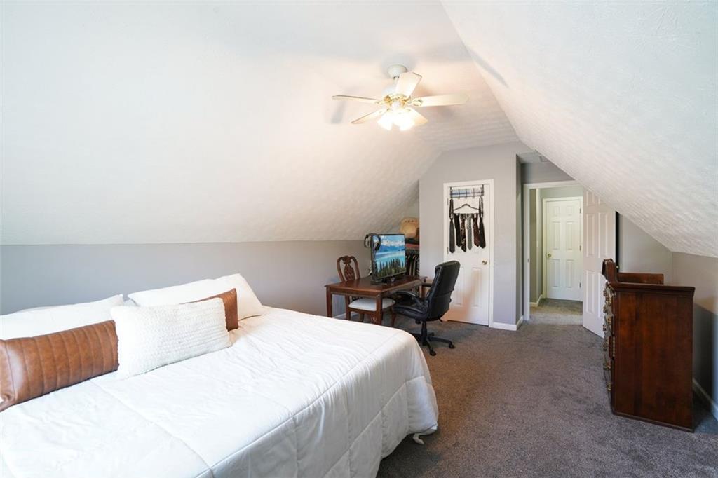 1010 Capella Creek Way