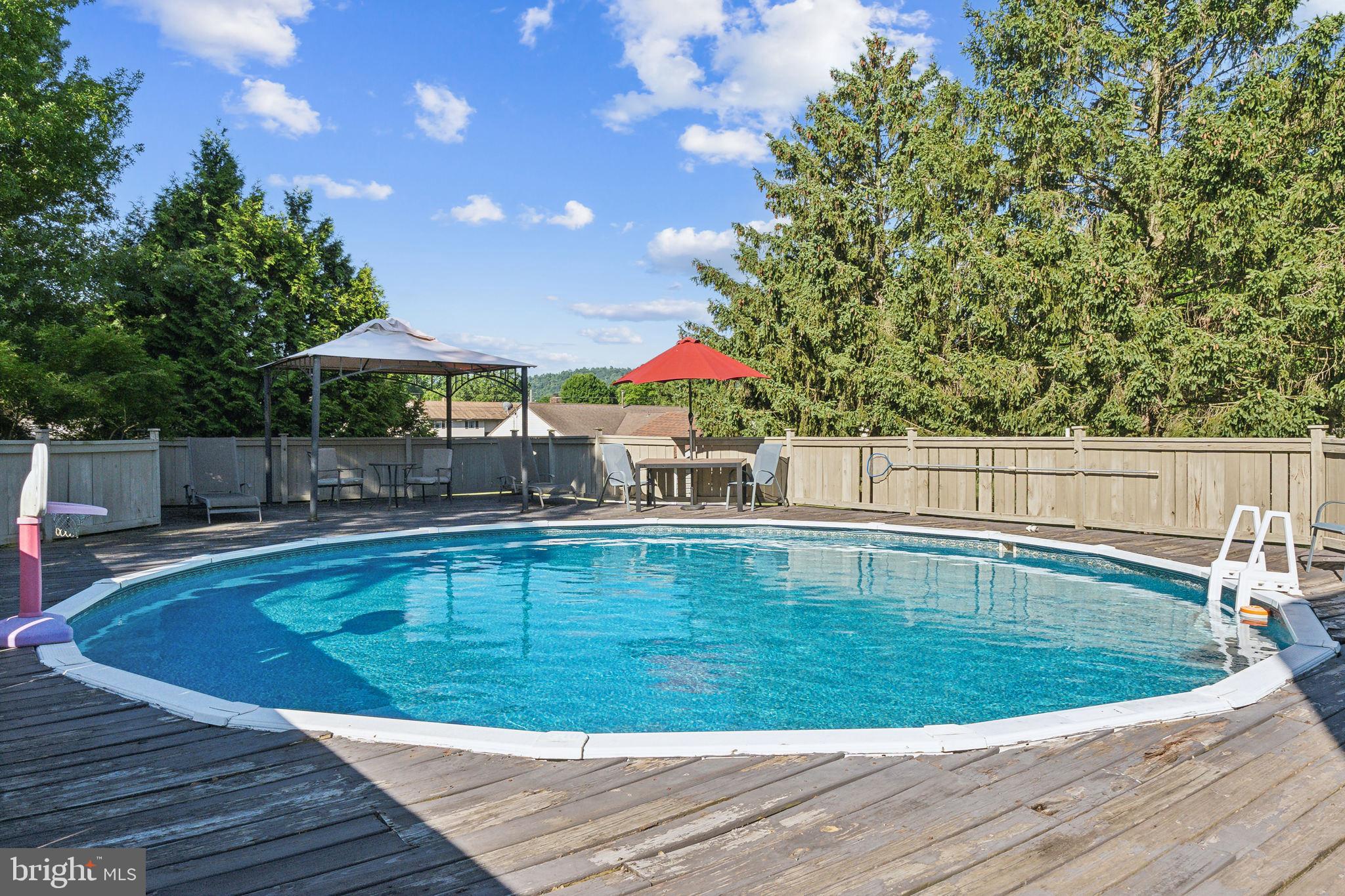 4718 SAINT GEORGE STREET