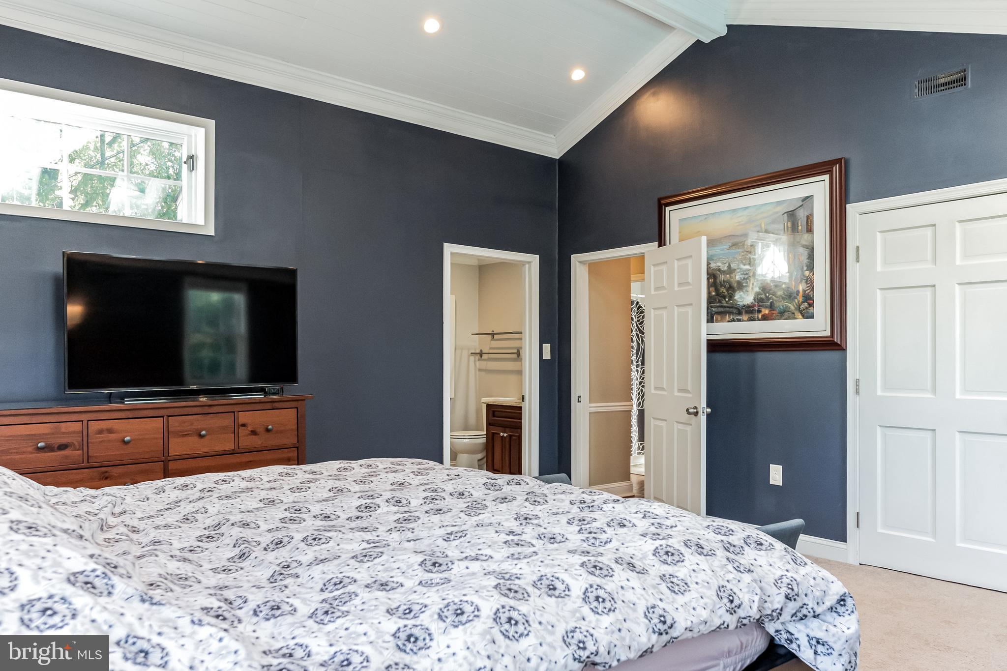 4718 SAINT GEORGE STREET